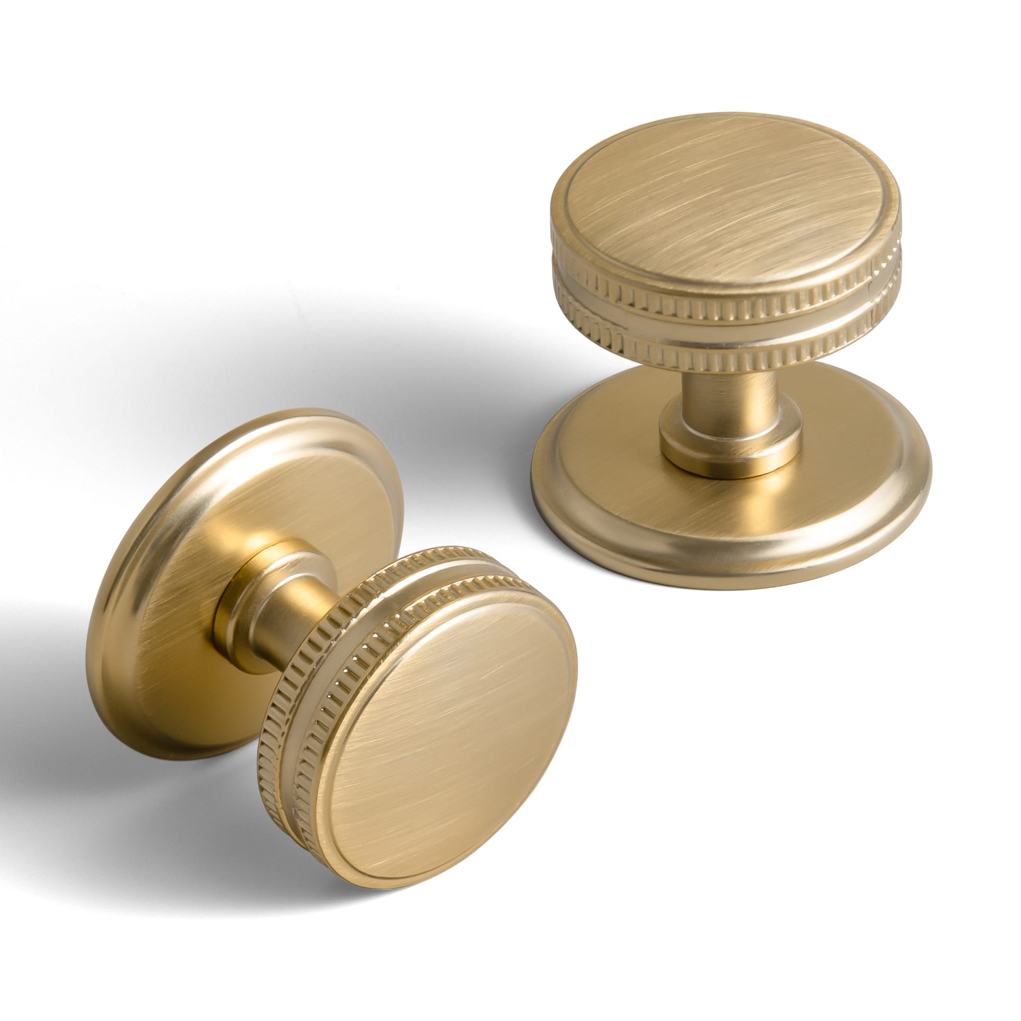 Goo-Ki Champagne Bronze / Round G011 / 6 Pack Distinctive Artistic Engravings Single Hole Round Cabinet Knob Retro Flair Kitchen Hardware