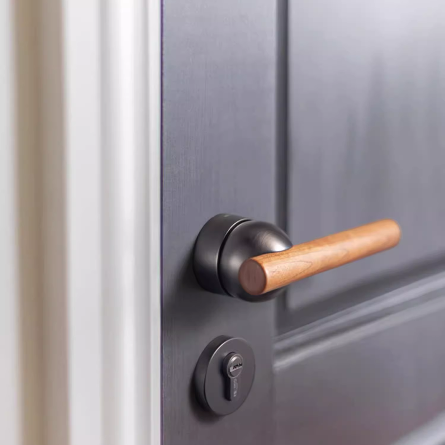 Goo-Ki Cherry Wood Door Lock Bedroom Interior Door Handle Anti-theft Home Security Door Lock