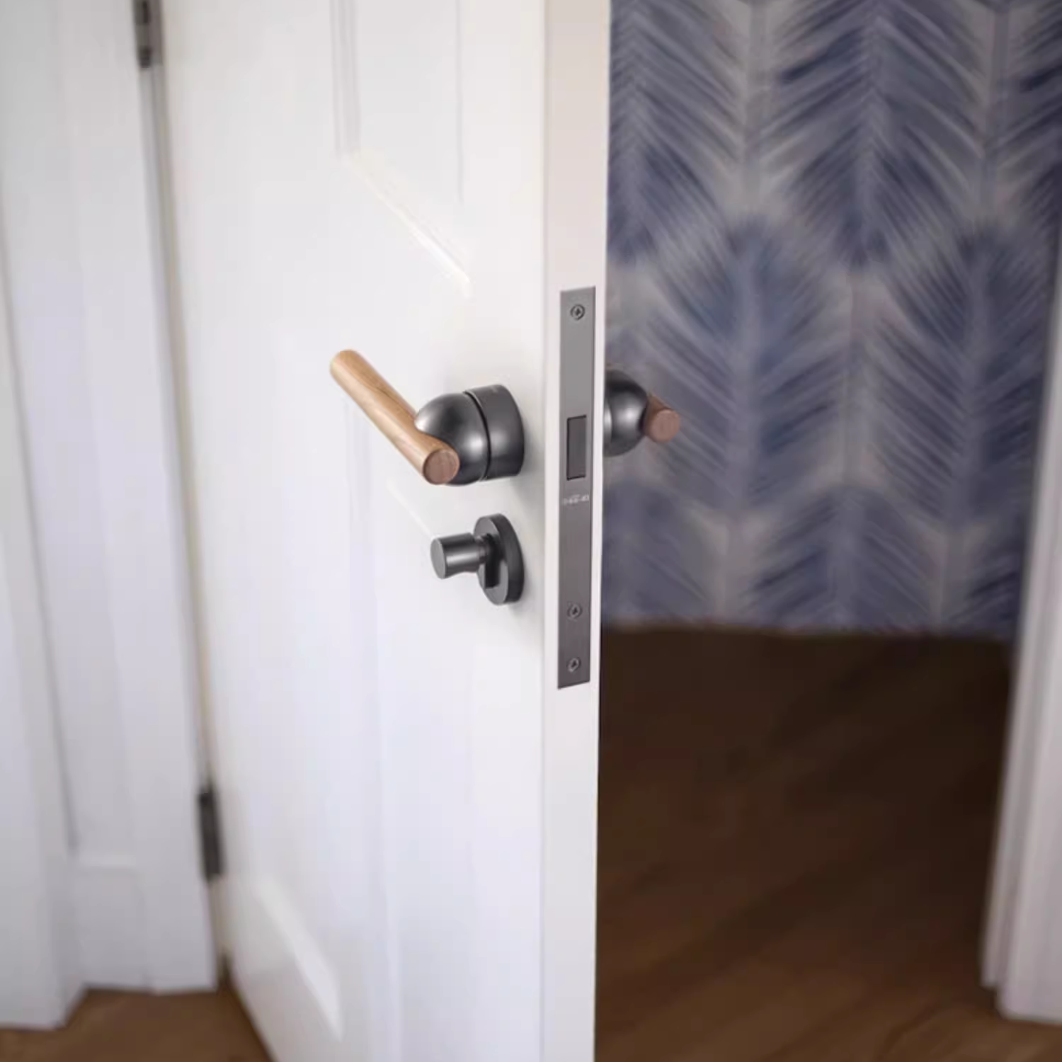 Goo-Ki Cherry Wood Door Lock Bedroom Interior Door Handle Anti-theft Home Security Door Lock