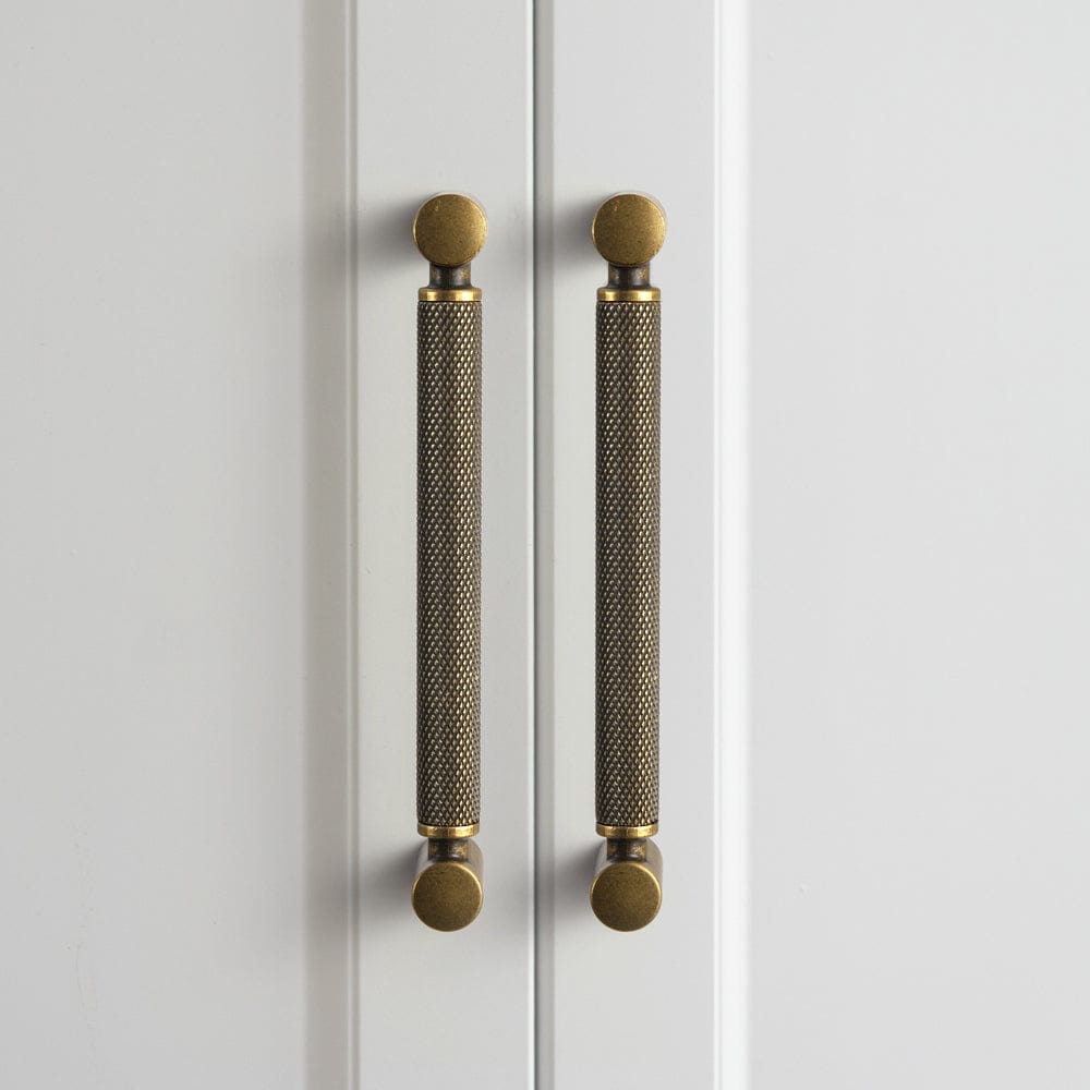 Goo-Ki Classic Bar-shaped Knurled Aluminium Drawer Pull Durable & Stylish Hardware for Furniture