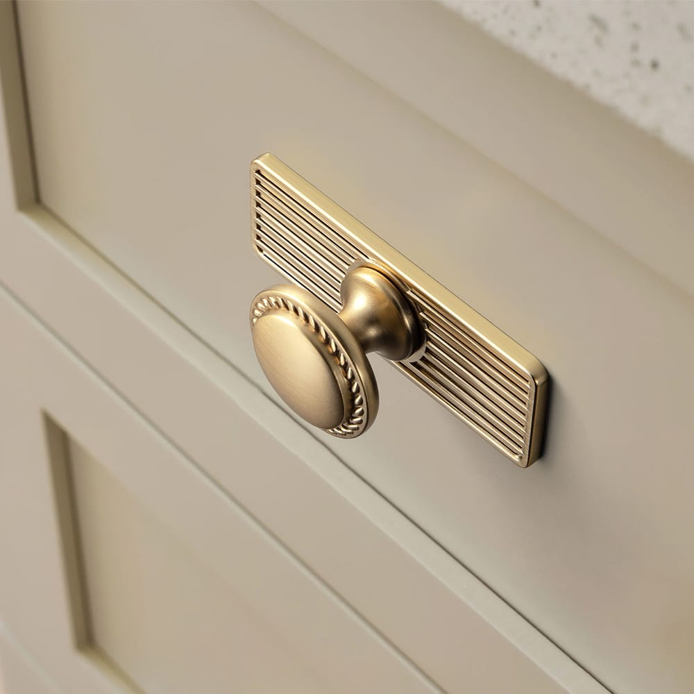 Goo-Ki Classic Round Design Cabinet Knobs with Wheatear Border for Kitchen Drawers