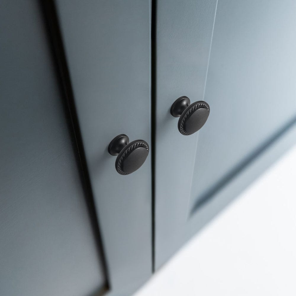 Goo-Ki Classic Round Design Cabinet Knobs with Wheatear Border for Kitchen Drawers