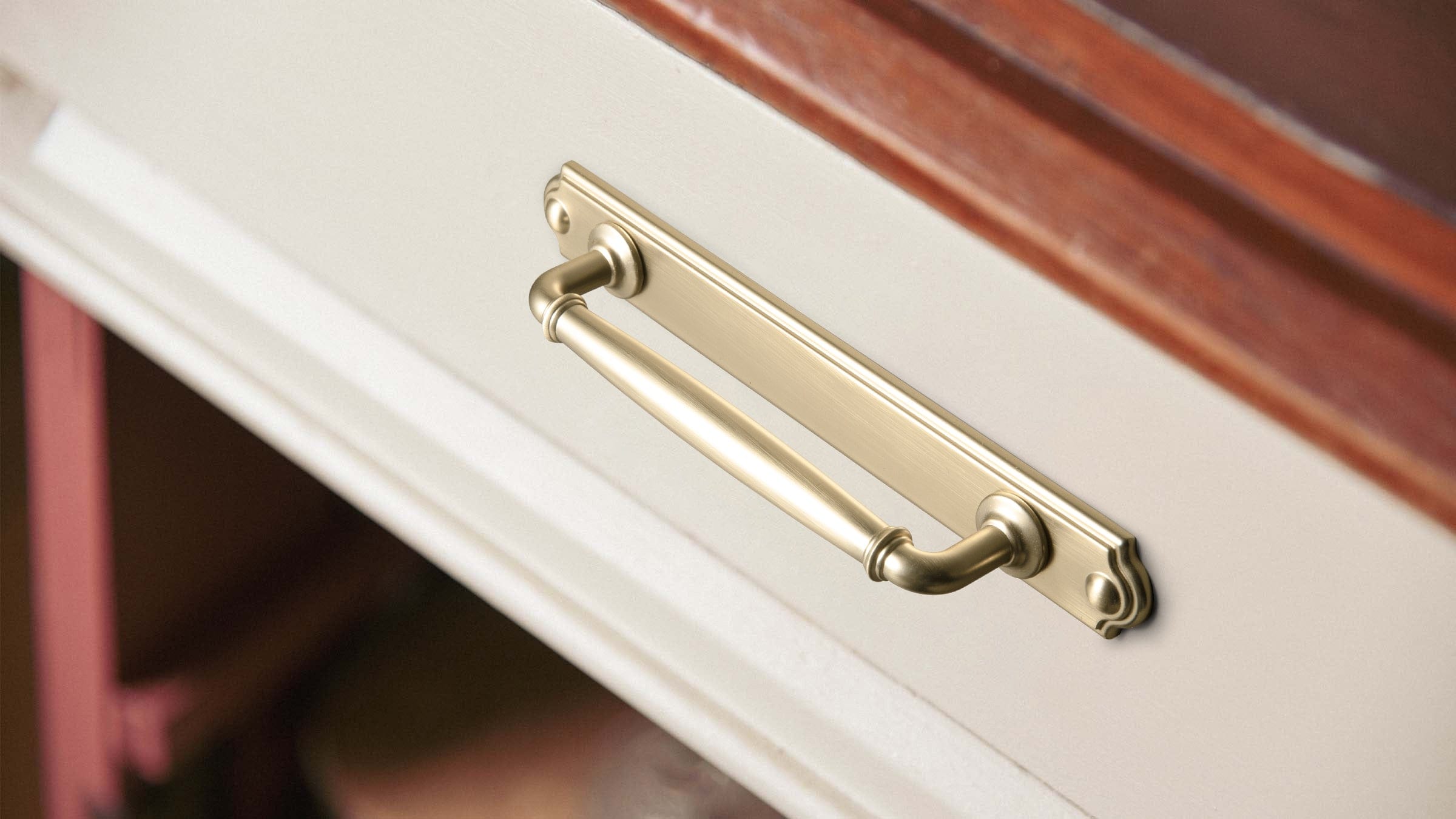 Goo-Ki Decorative Cabinet Pulls with Eye-Catching Geometric & Curved Silhouettes