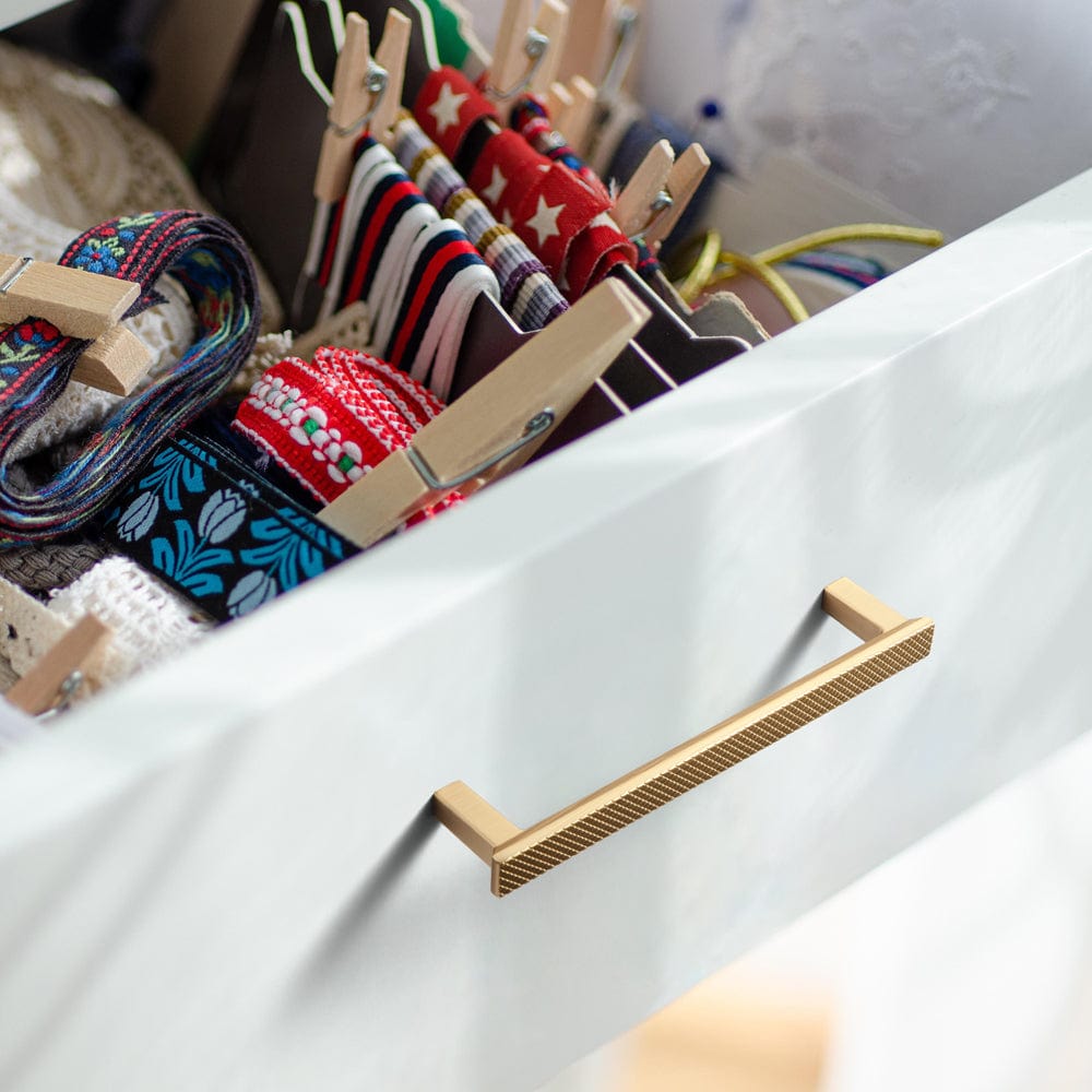 Goo-Ki Diamond Pattern Drawer Pull Elegant Textured Cabinet Handle for Furniture