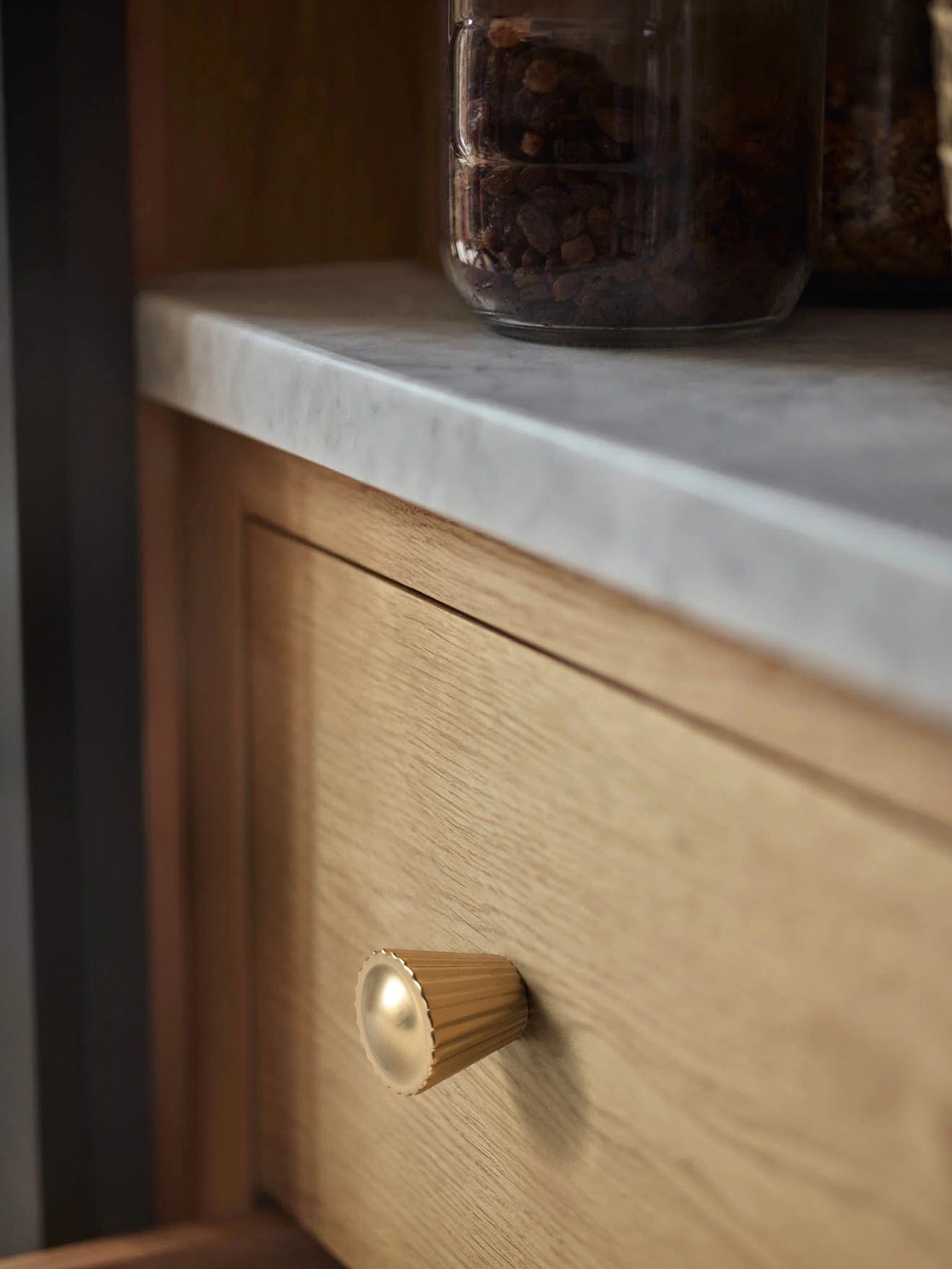 Goo-Ki Distinctive Stylish Zinc Alloy Cabinet Handles Featuring Textured Ribbed Ends