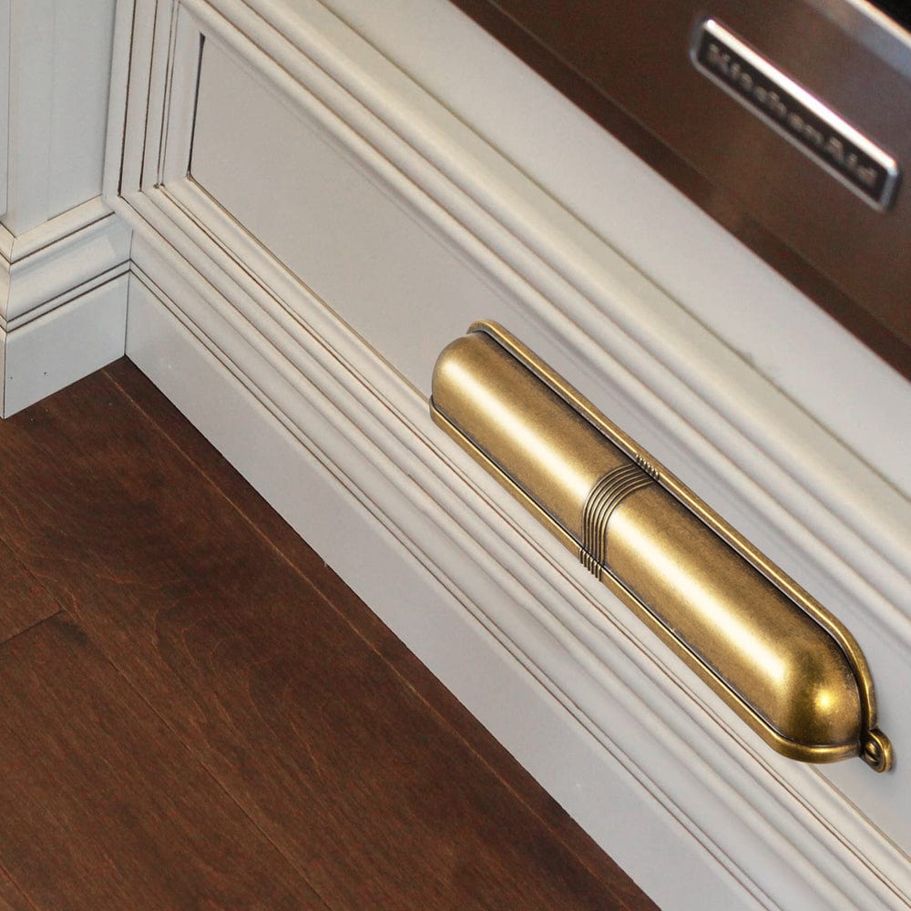 Goo-Ki Elegant Vintage Cup Pulls with Textured Strap Design for Kitchen & Furniture