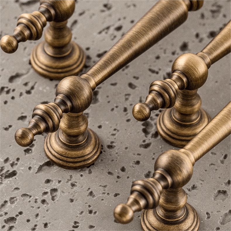 Goo-Ki French Brass Vintage Cabinet Handle Antique Copper Drawer Bar Pull