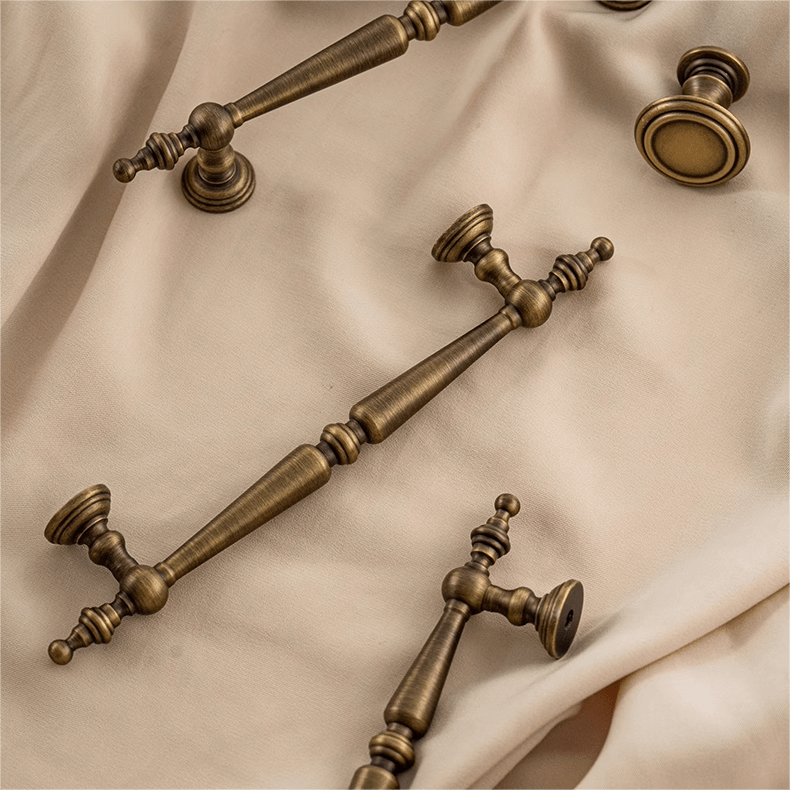Goo-Ki French Brass Vintage Cabinet Handle Antique Copper Drawer Bar Pull