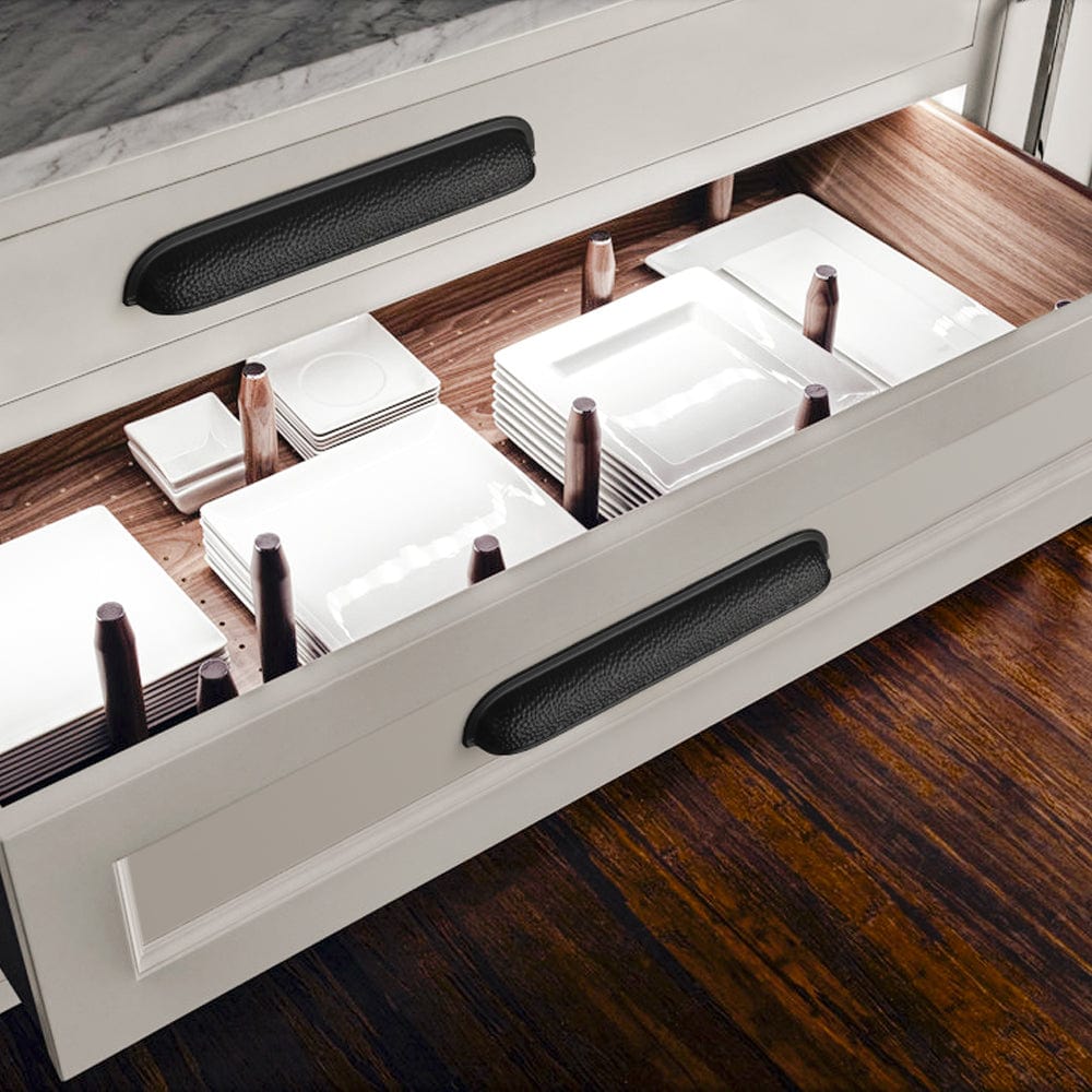 Goo-Ki Hammered Texture Cabinet Cup Pulls with Curved Edges Elegant Vintage Drawer Bin Handle for Kitchen