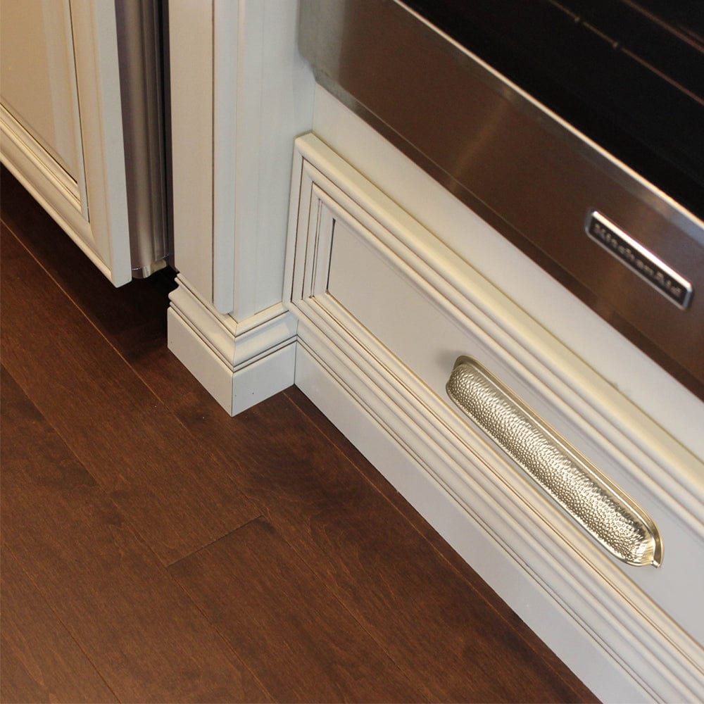 Goo-Ki Hammered Texture Cabinet Cup Pulls with Curved Edges Elegant Vintage Drawer Bin Handle for Kitchen