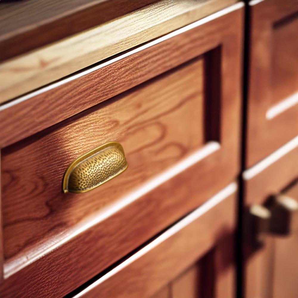Goo-Ki Hammered Texture Cabinet Cup Pulls with Curved Edges Elegant Vintage Drawer Bin Handle for Kitchen
