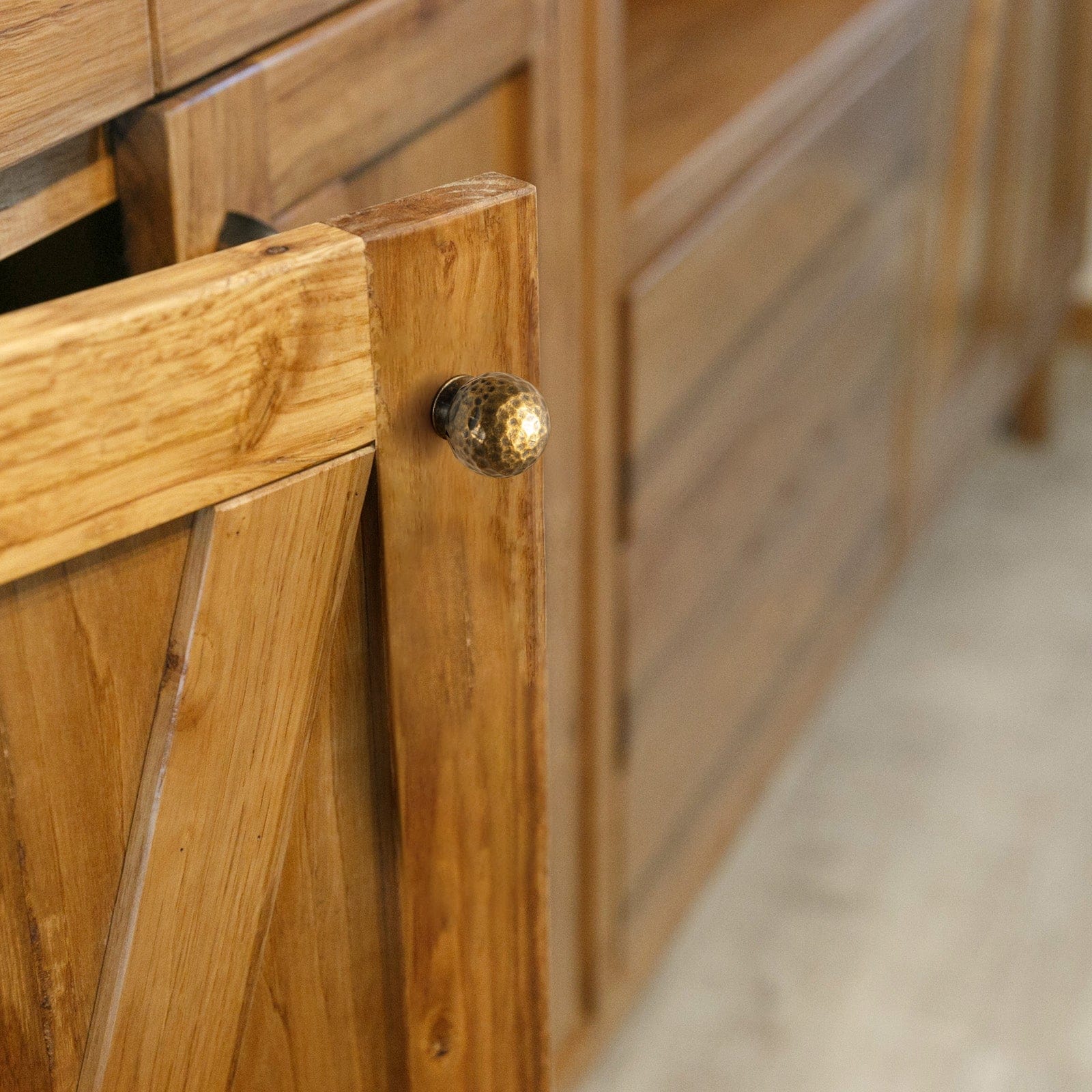 Goo-Ki Hammered Zinc Alloy Cabinet Pulls & Knobs - Textured Hardware for Kitchen Drawers/Cupboards