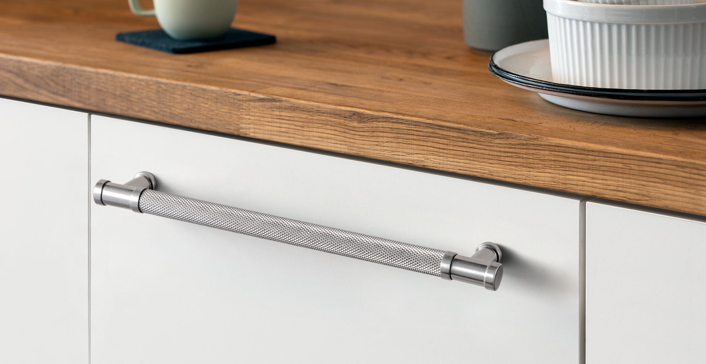Goo-Ki Knurled Metal Alloy Vintage Bronze Bar Pull Kitchen Hardware