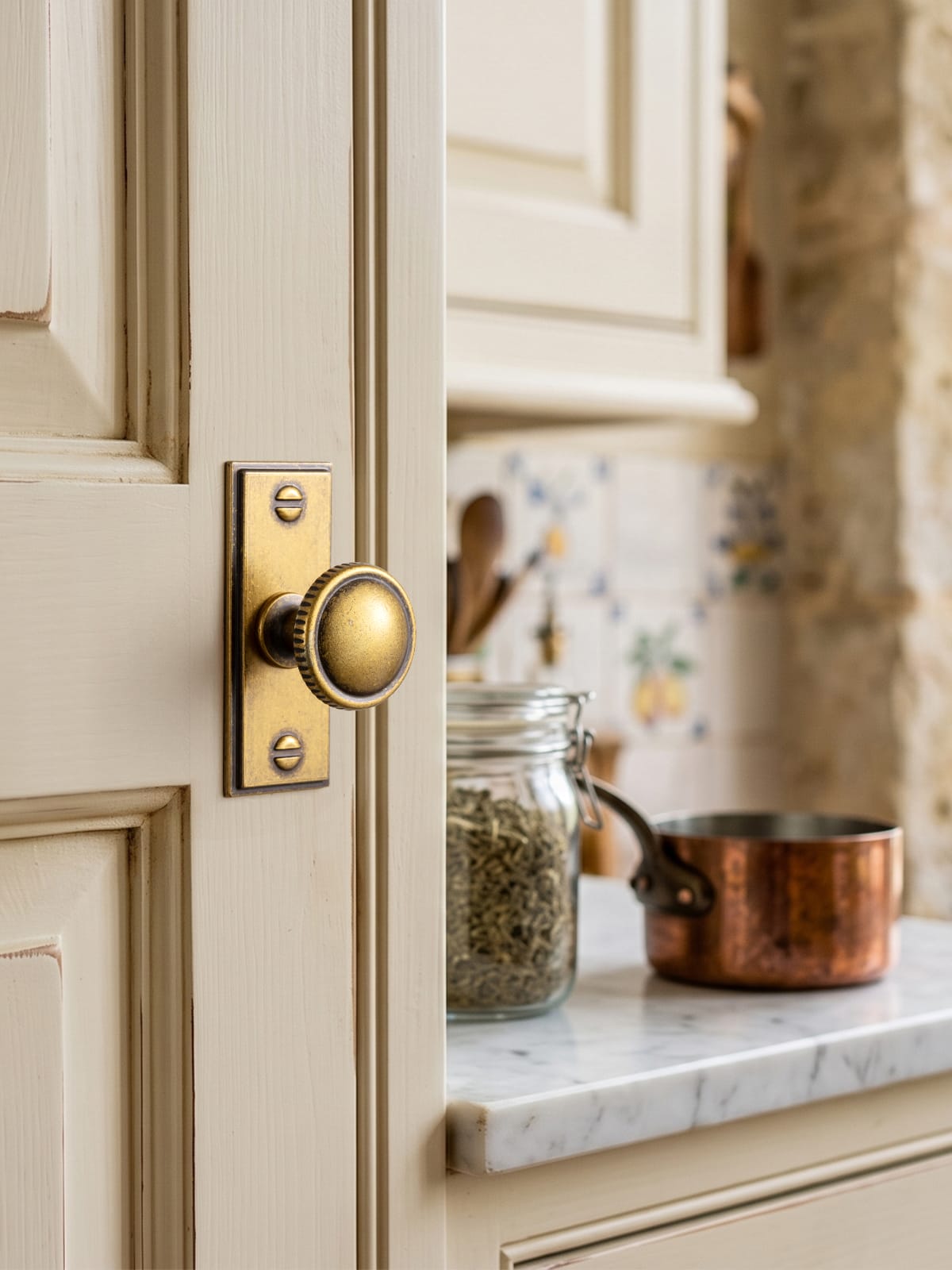 Goo-Ki Knurled Rim Round Cabinet Knobs, Solid Zinc Alloy Mushroom Drawer Knob for Cabinet Doors, Chest of Drawers