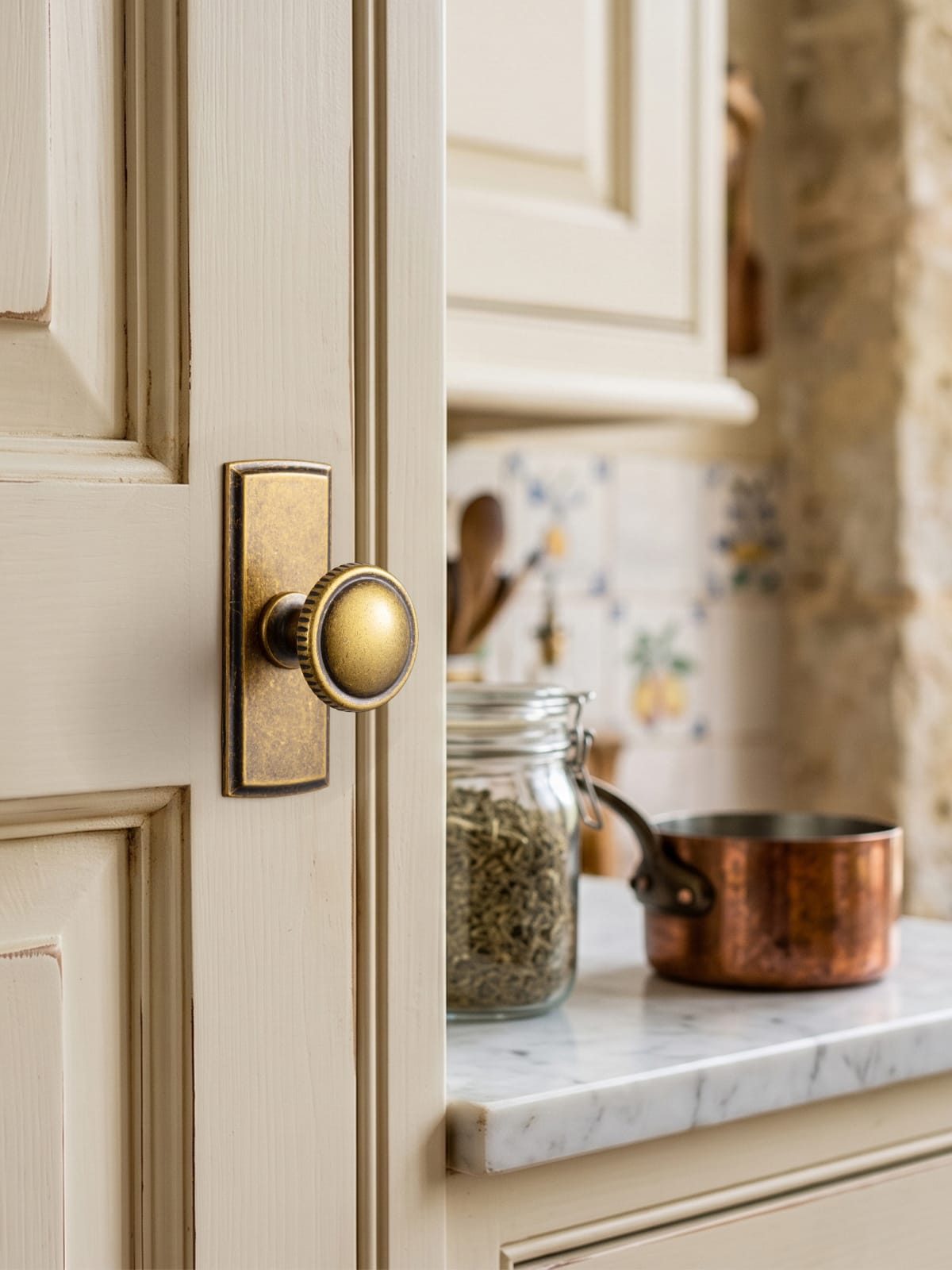 Goo-Ki Knurled Rim Round Cabinet Knobs, Solid Zinc Alloy Mushroom Drawer Knob for Cabinet Doors, Chest of Drawers