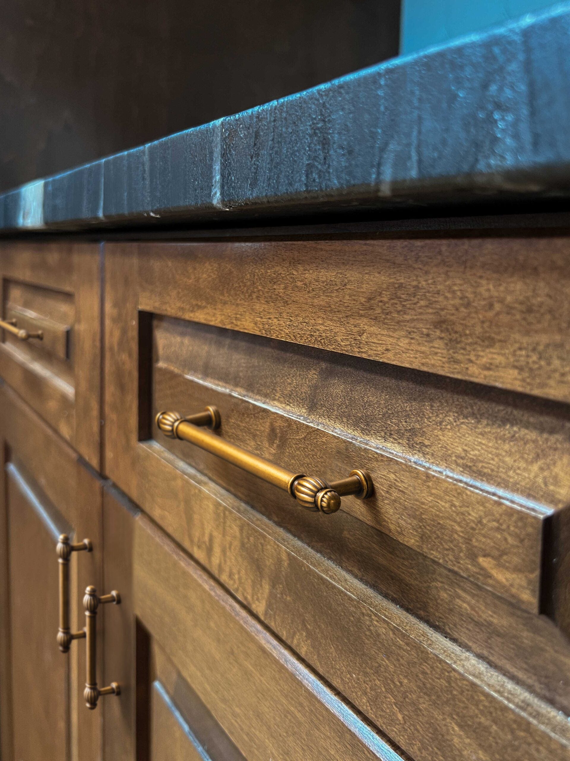 Goo-Ki Luxury Decorative Antique Brass Cabinet Handles Stylish Accents for Modern Cabinet Design