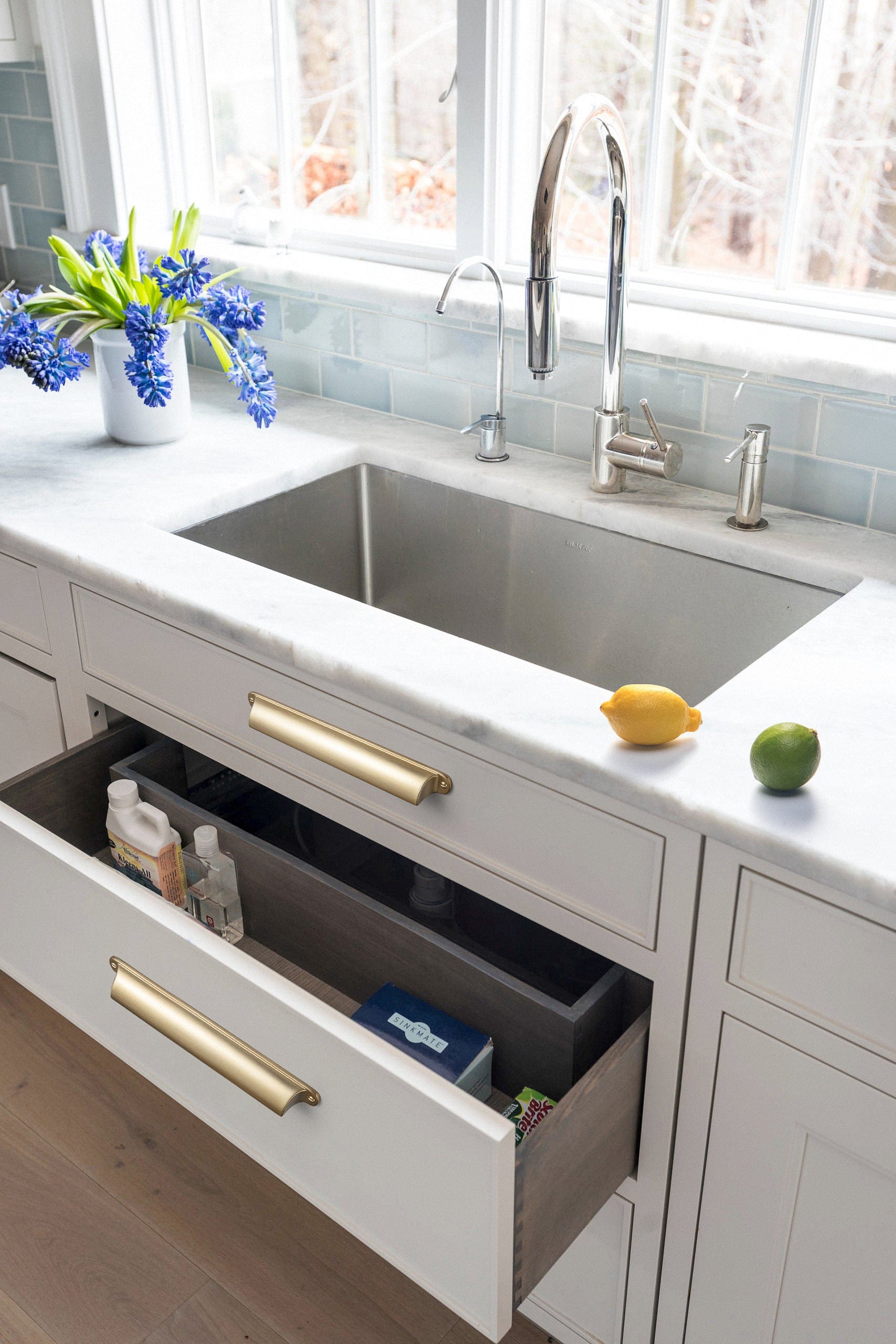 Goo-Ki Modern Multi-Color Cabinet Cup Pulls Bin Drawer Pull Stylish Hardware for Furniture Upgrades