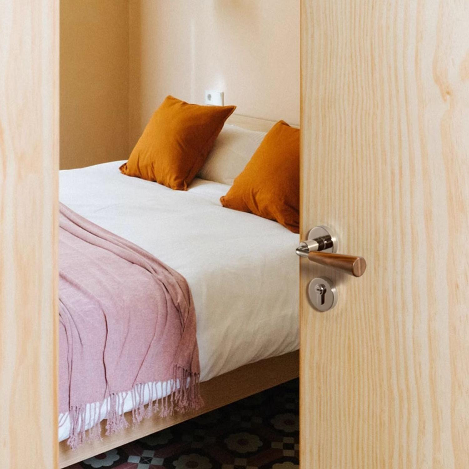 Goo-Ki Original Design Retro Style Magnetic Bedroom Door Lock Black Walnut Vintage Wooden Door Lock