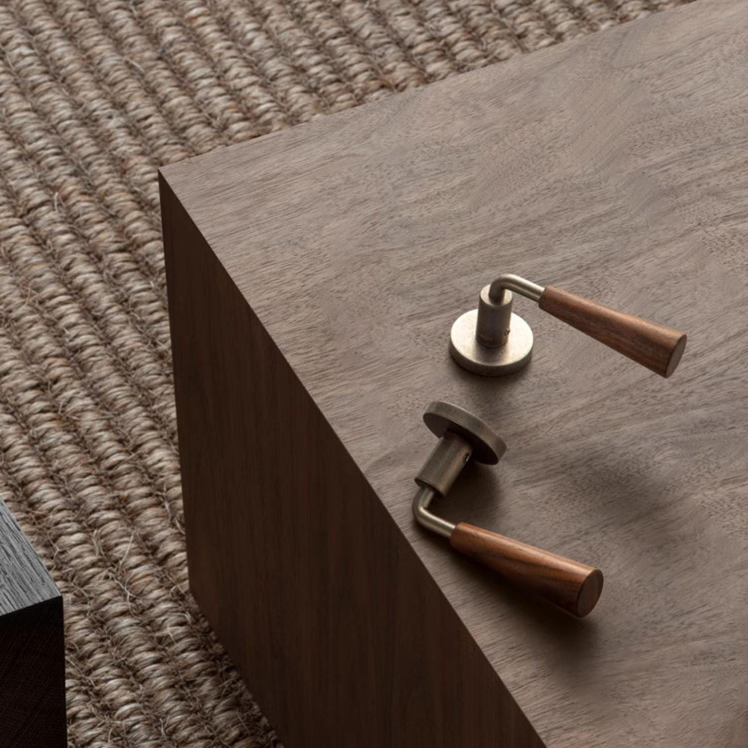 Goo-Ki Original Design Retro Style Magnetic Bedroom Door Lock Black Walnut Vintage Wooden Door Lock