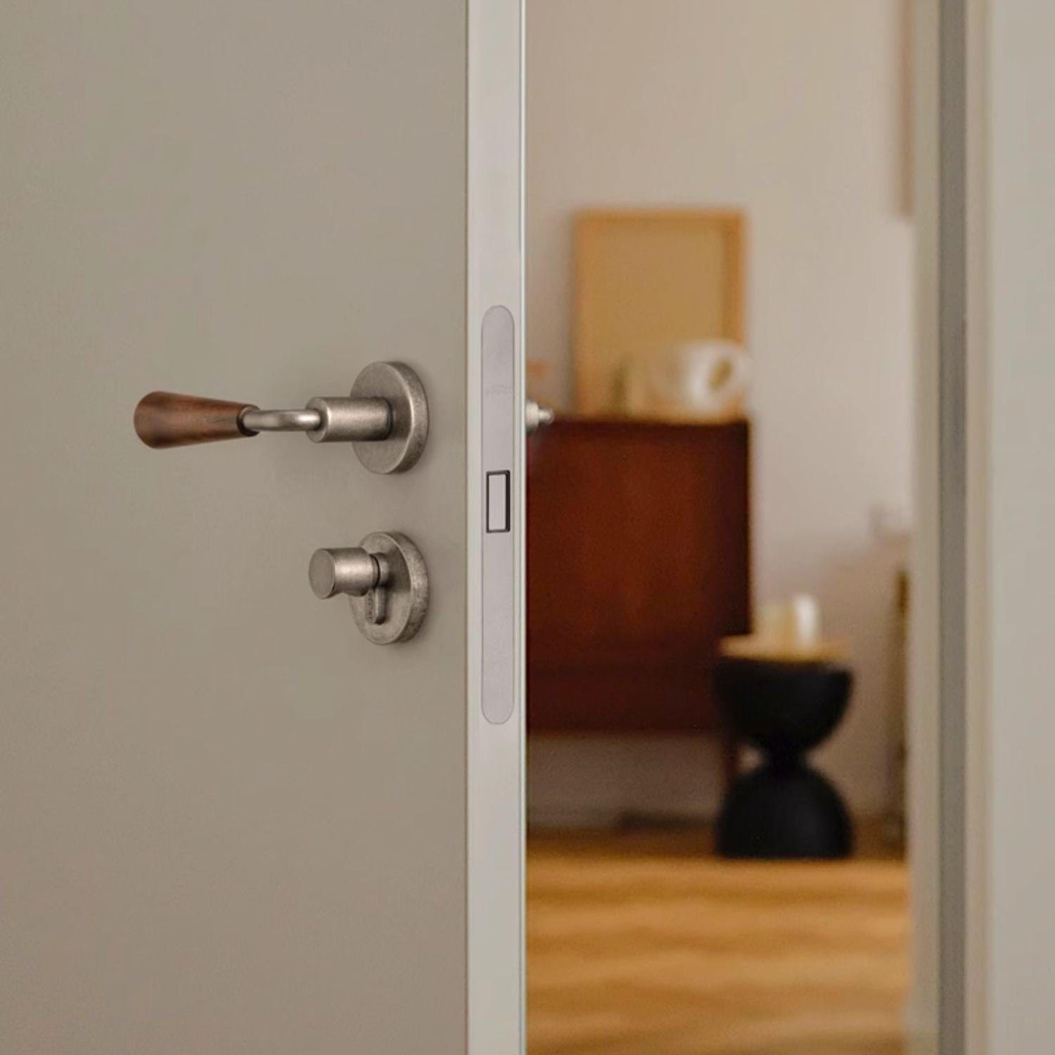 Goo-Ki Original Design Retro Style Magnetic Bedroom Door Lock Black Walnut Vintage Wooden Door Lock