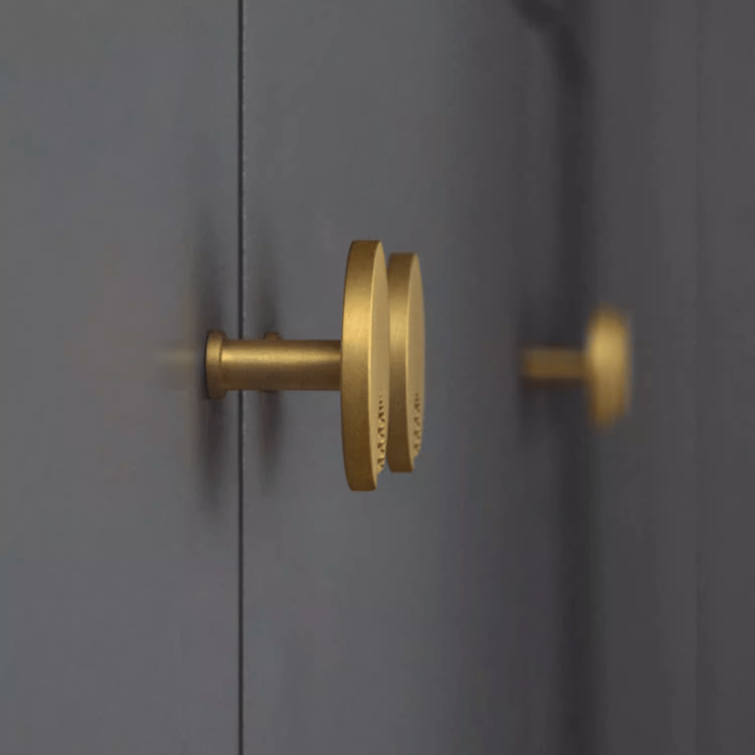 Goo-Ki Pure Copper Brushed Texture Single Hole Cabinet Knob Simple Drawer Handle