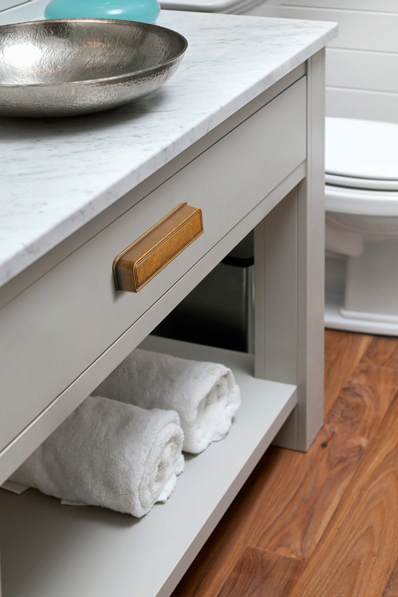 Goo-Ki Rectangular Profile Cabinet Pulls with Trimmed Edges - Retro Drawer Handles