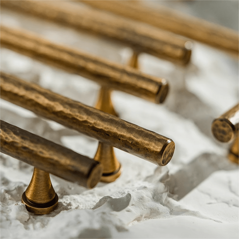 Goo-Ki Retro Bronze Handmade Solid Brass Cabinet Bar Pulls Hammerline Brass Pulls
