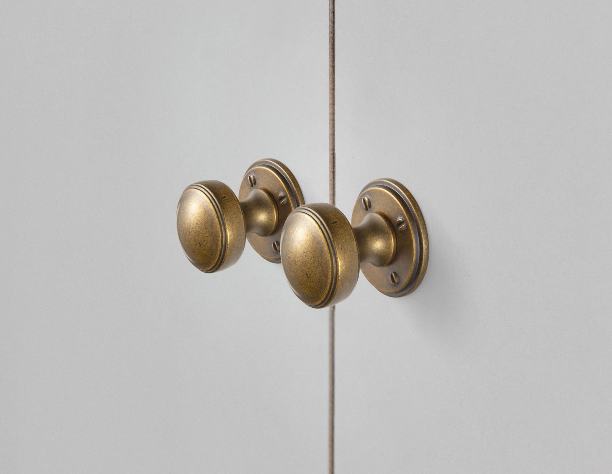 Goo-Ki Ring-Lined Round Dome Cabinet Hardware Zinc Alloy Ball-Shaped Cabinet Knobs