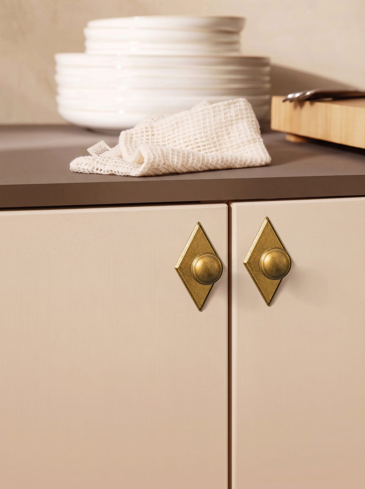 Goo-Ki Ring-Lined Round Dome Cabinet Hardware Zinc Alloy Ball-Shaped Cabinet Knobs
