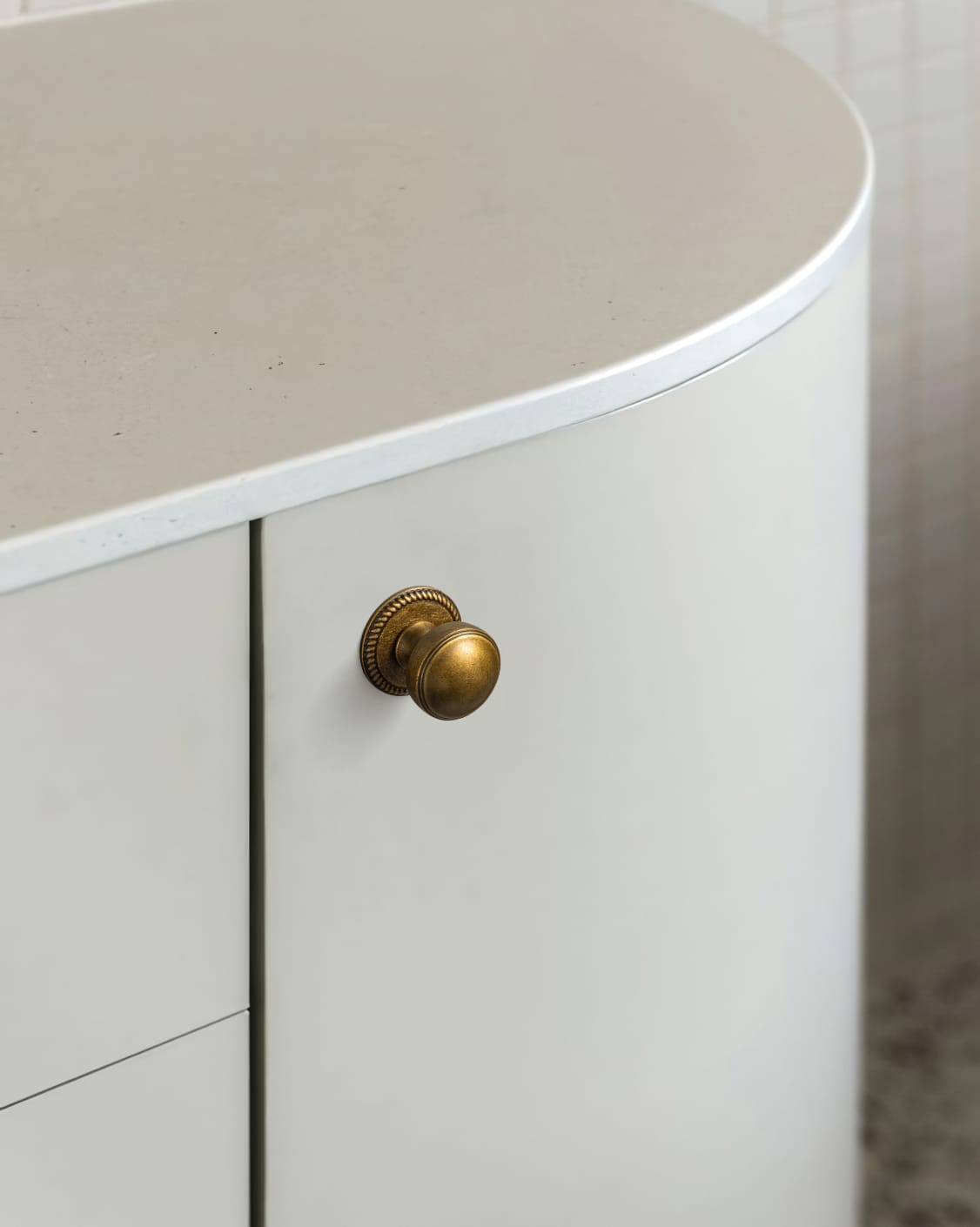Goo-Ki Ring-Lined Round Dome Cabinet Hardware Zinc Alloy Ball-Shaped Cabinet Knobs