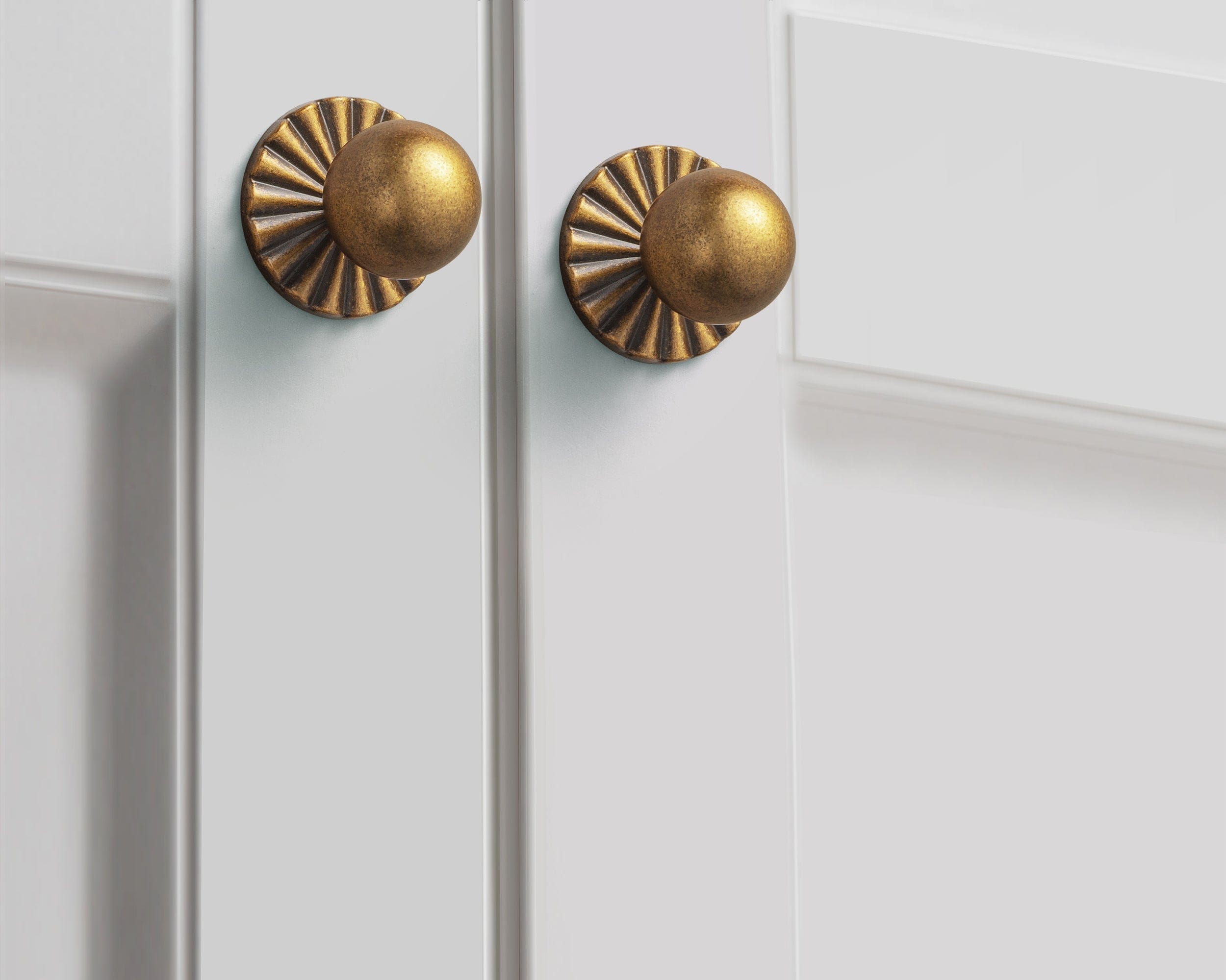 Goo-Ki Round Cabinet Knobs with Back Plate Zinc Alloy Cabinet Handle with Long Back Plate