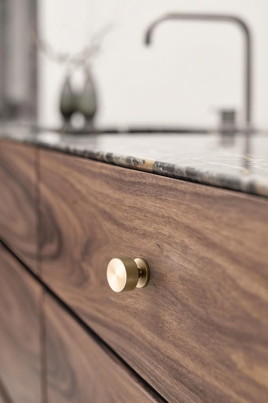 Goo-Ki Single Hole Knurled Decorations Cabinet Large Knob Hardware for Bedroom Kitchen