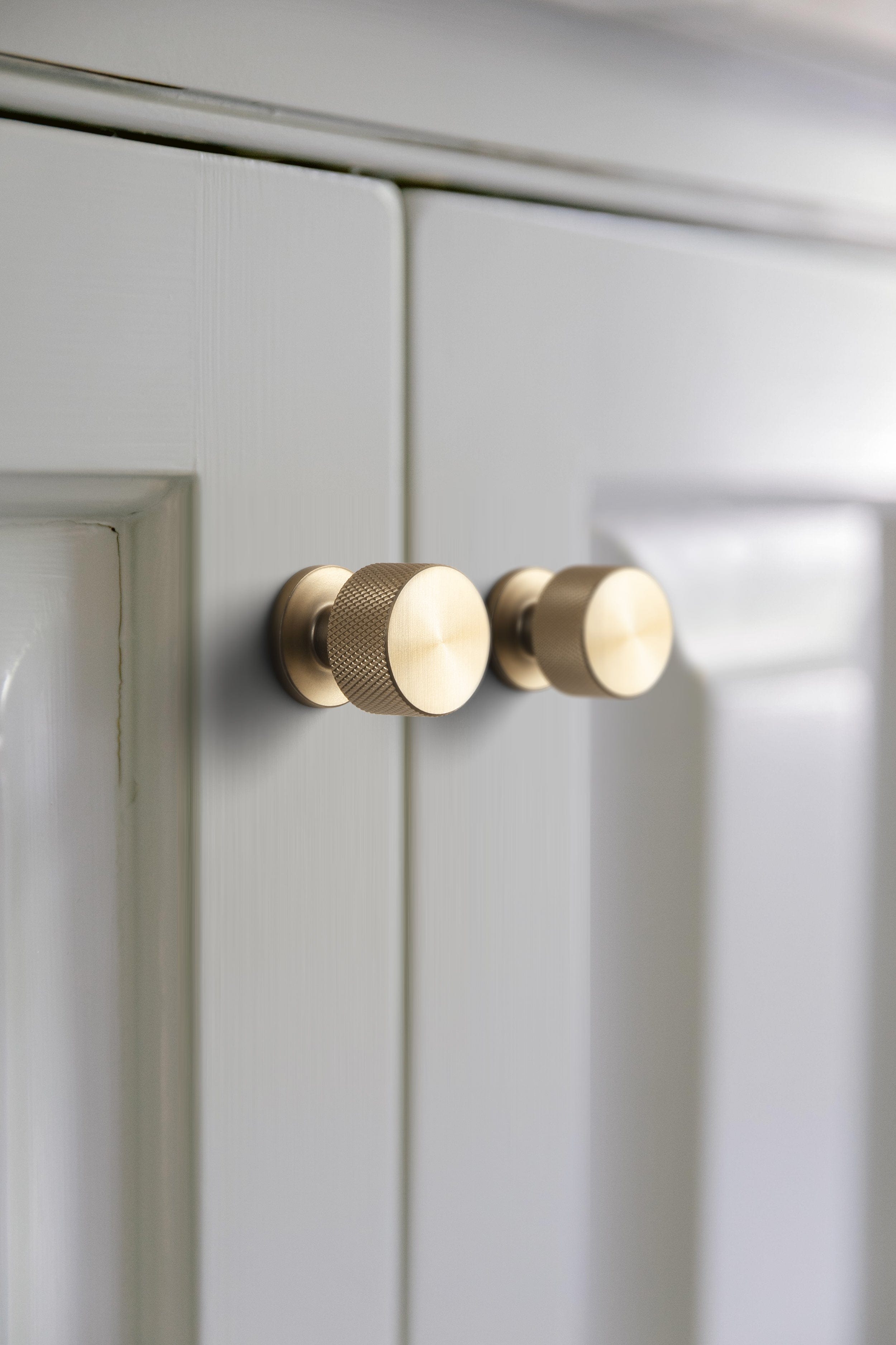 Goo-Ki Single Hole Knurled Decorations Cabinet Large Knob Hardware for Bedroom Kitchen