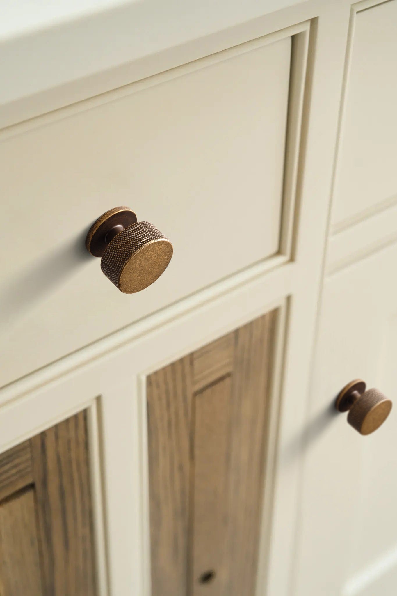 Goo-Ki Single Hole Knurled Decorations Cabinet Large Knob Hardware for Bedroom Kitchen