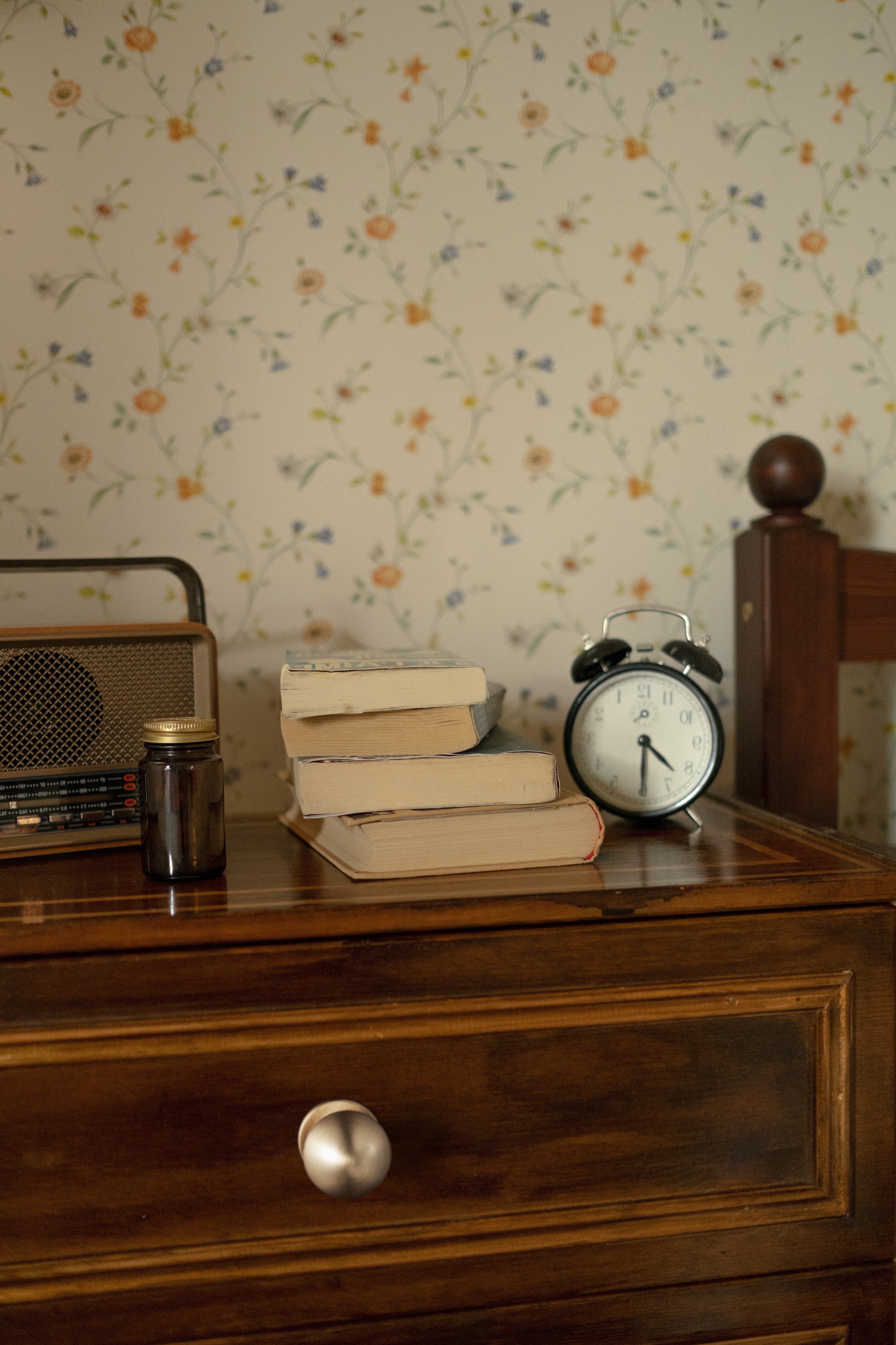 Goo-Ki Solid Brass Cabinet Knobs – Premium Round Egg-Shaped Drawer Pulls for Kitchen & Bathroom