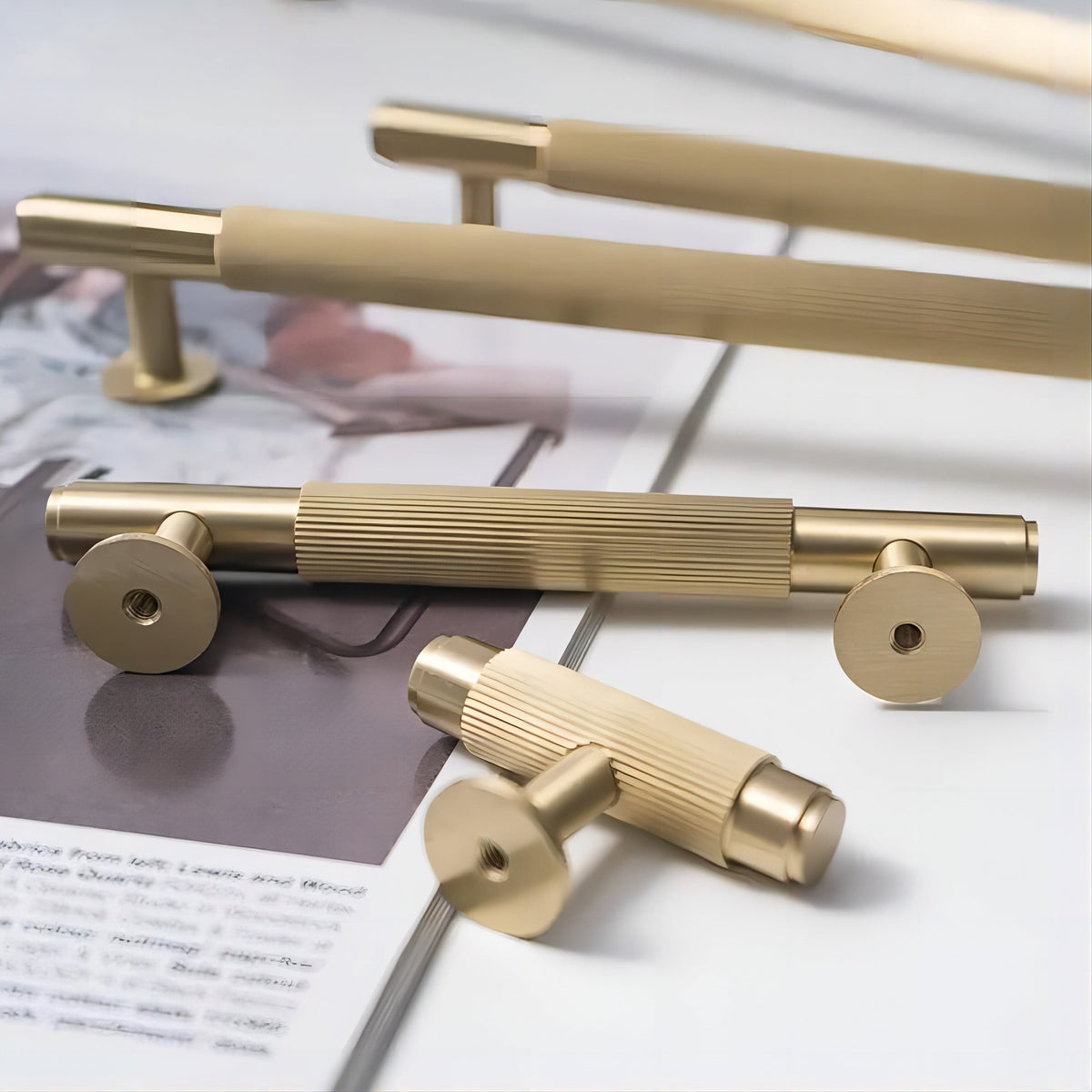 Solid Brass Three-dimensional Vertical Stripes T Bar Cabinet Pull Kitc
