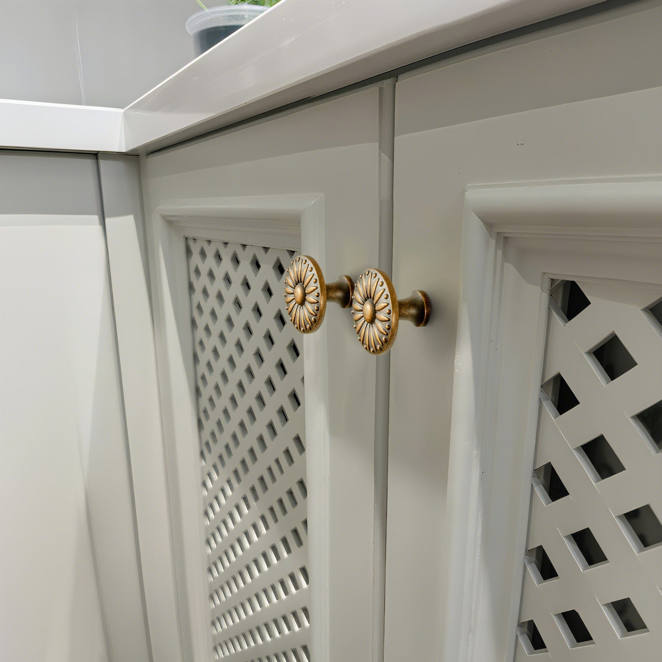 Goo-Ki Sunflower Floral Embossed Cabinet Knobs Assorted Distressed Zinc Alloy Furniture Hardware