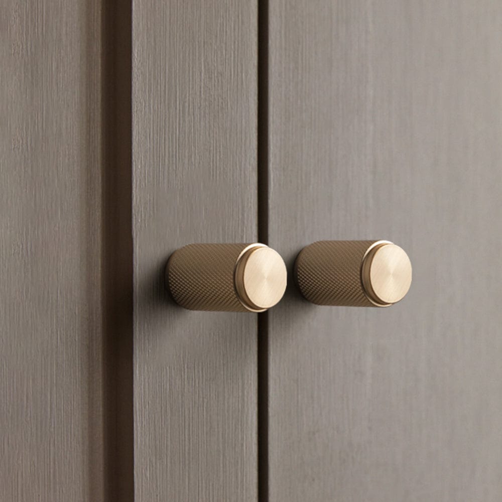 Goo-Ki Textured Cylindrical Retro Brass Pull Knobs Decorative Knurled Aluminum Cabinet Knobs