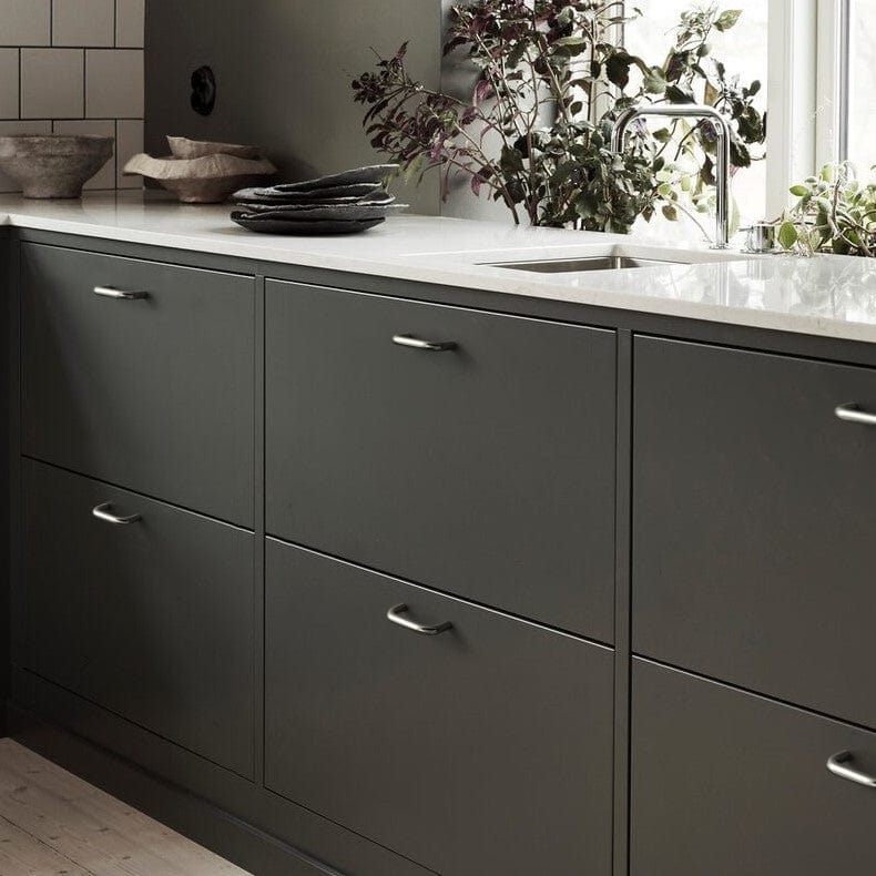 Goo-Ki Titanium Silver Wardrobe Handle Electroplating Cabinet Pull