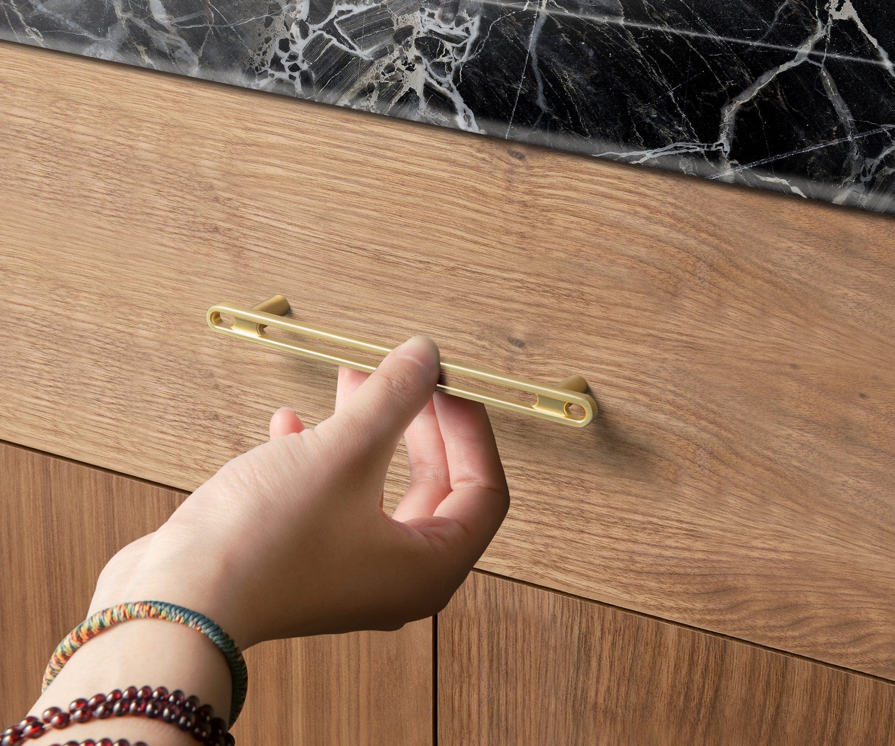 Goo-Ki Unique Design Openwork Furniture Handle Zinc Alloy Kitchen Drawer Pulls Finger Pull