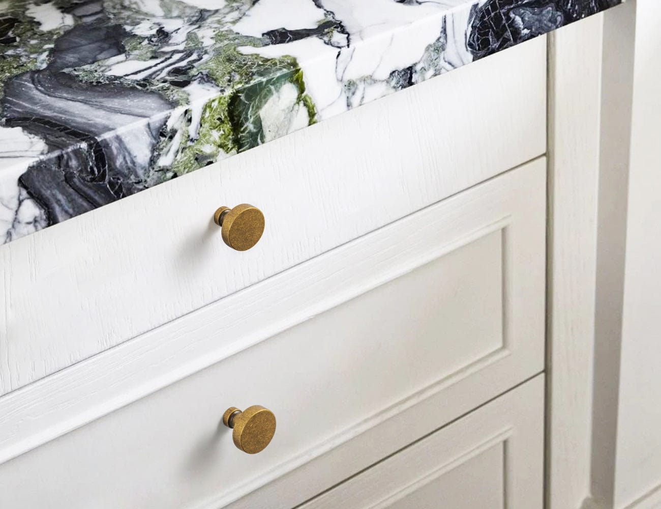 Goo-Ki Vintage Brass Zinc Alloy Cabinet Knob with Back Plate Single Hole Center Kitchen Hardware