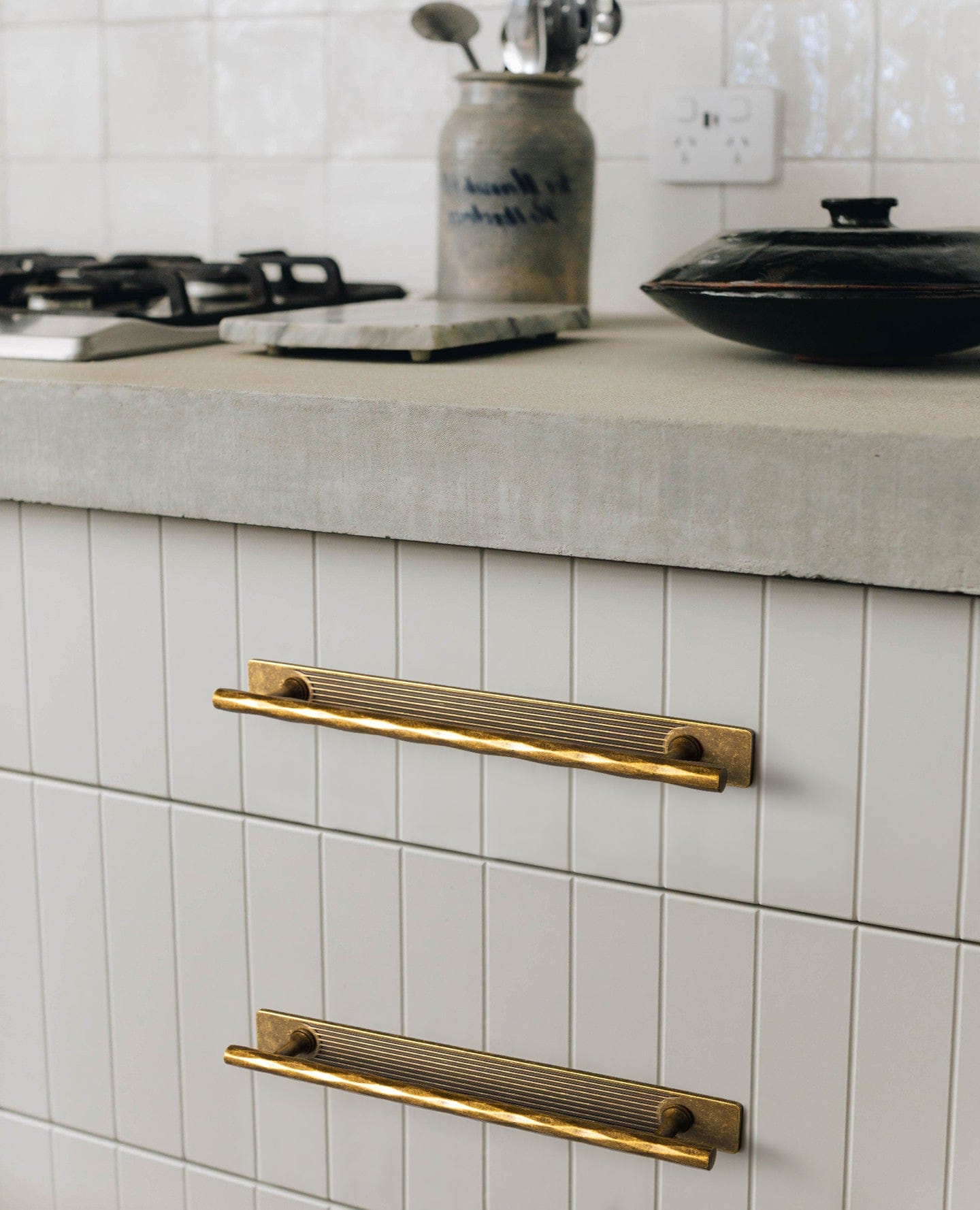 Goo-Ki Vintage Brass Zinc Alloy Twisted Texture Cabinet Pulls - Kitchen Cupboard Dresser Handles