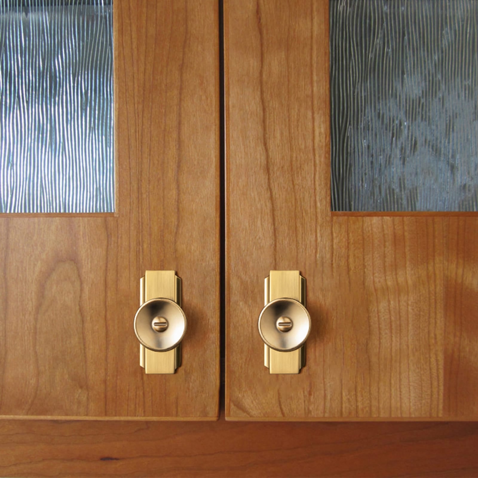 Goo-Ki Vintage Bronze Drawer Knob with Back Plate Kitchen Cabinet Hardware