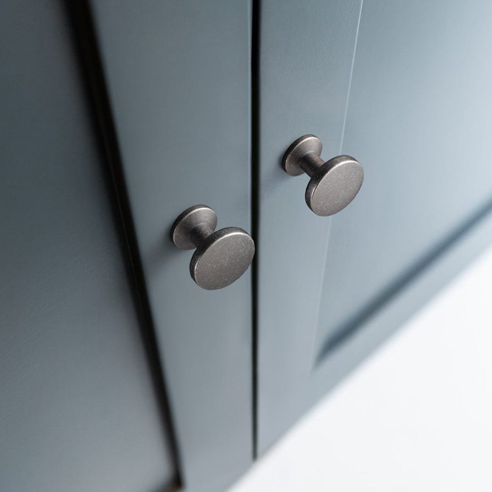 Goo-Ki Vintage Cabinet Knobs with Cylindrical Stem Minimalist Dresser Hardware