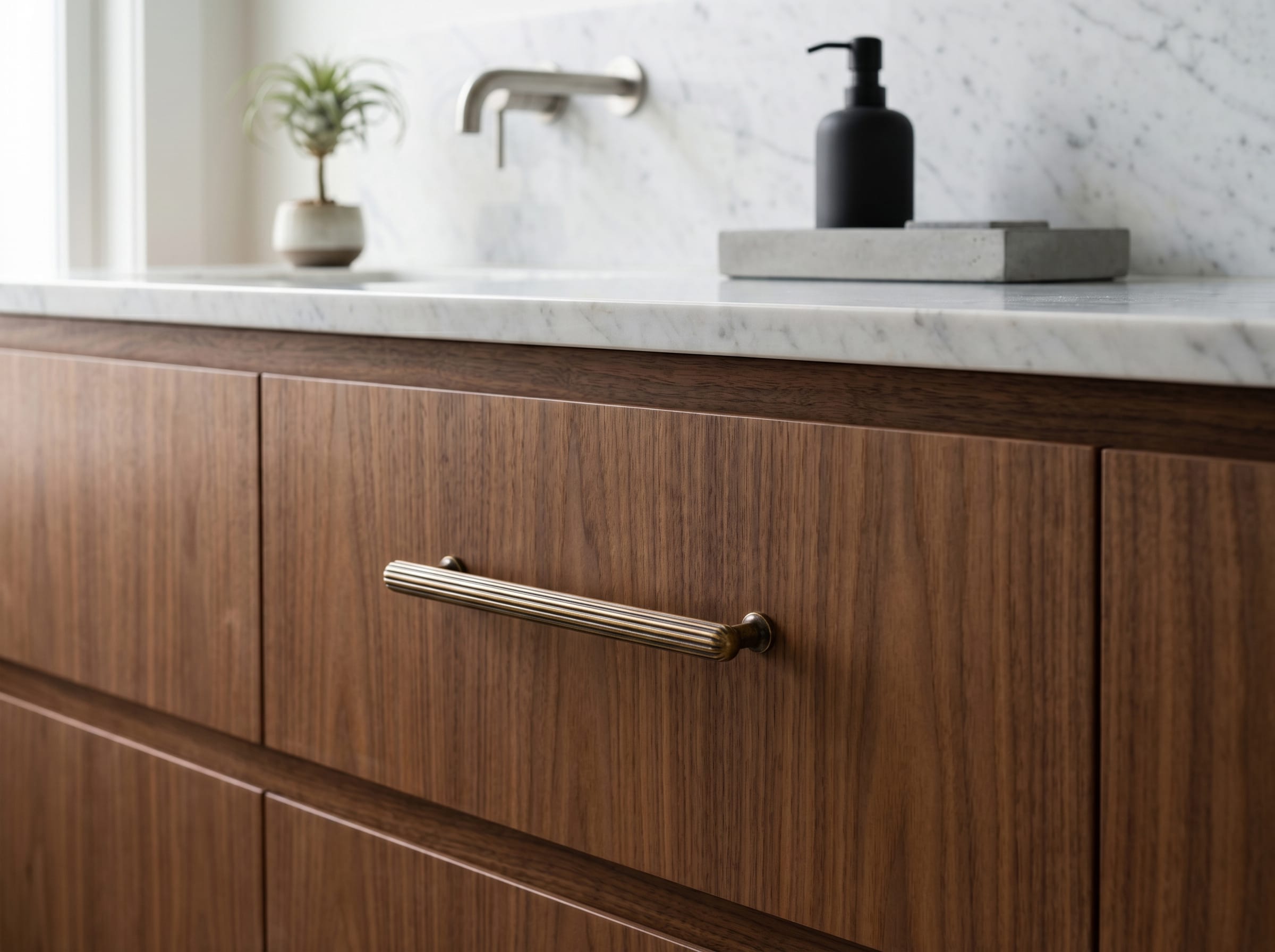 Goo-Ki Vintage Fluted Cabinet Pull Handles Zinc Alloy Ribbed Drawer Bar Pull for Kitchen Cupboard Bathroom Vanity