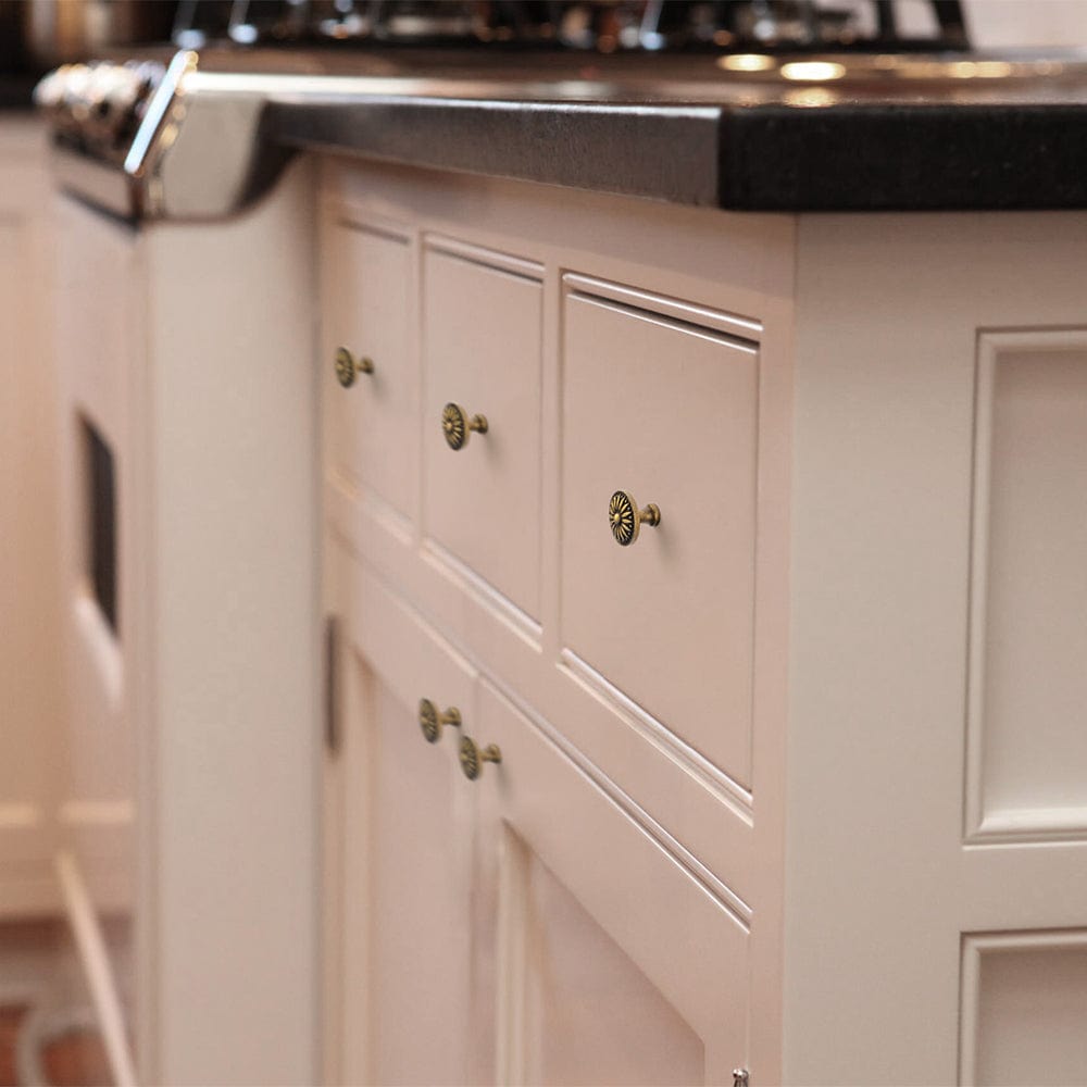 Goo-Ki Vintage Sunburst Cabinet Knobs Ornate Floral Design with Distressed Finish Kitchen Drawer Knobs