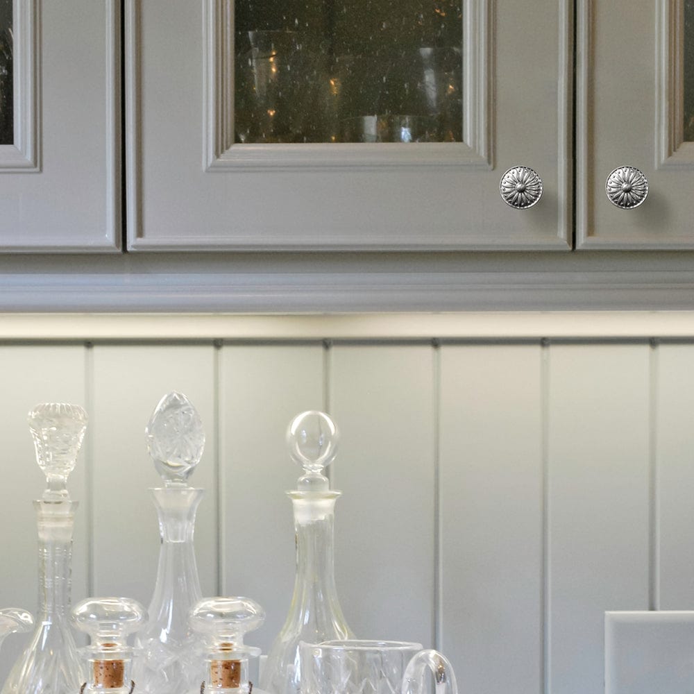 Goo-Ki Vintage Sunburst Cabinet Knobs Ornate Floral Design with Distressed Finish Kitchen Drawer Knobs