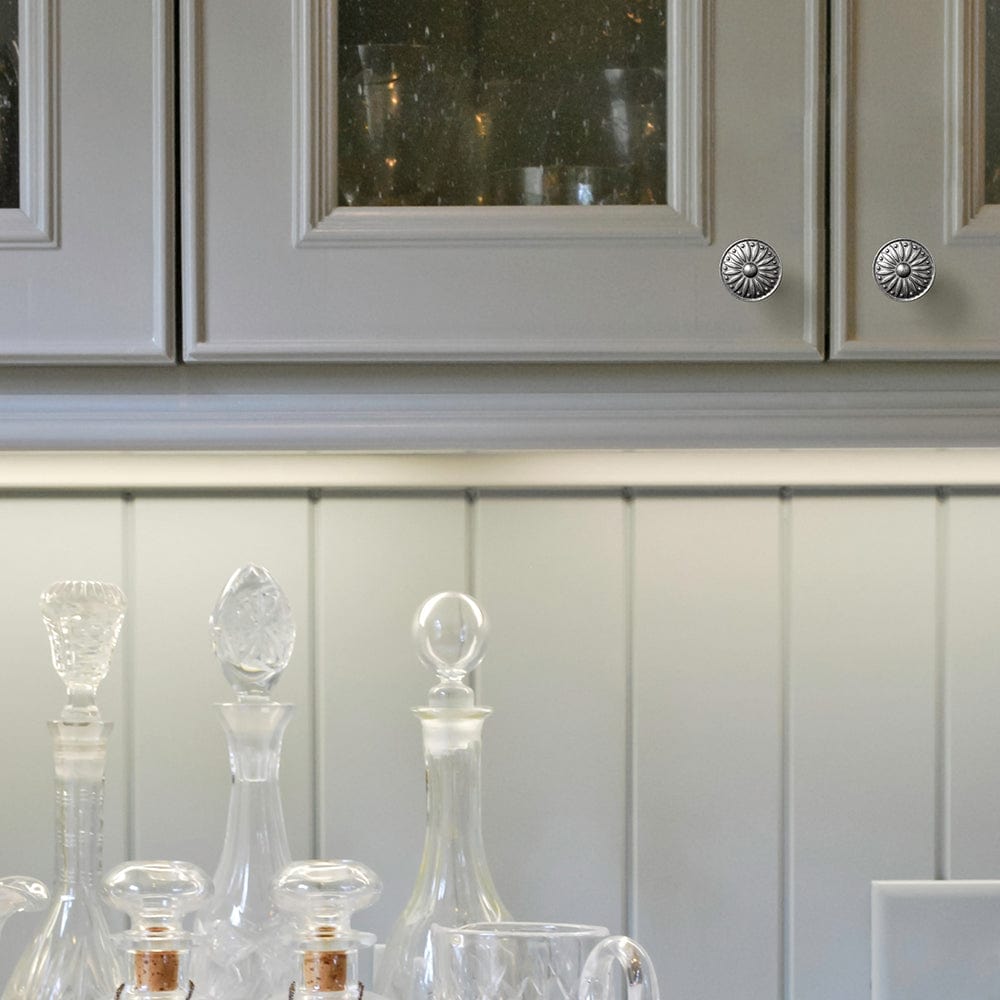 Goo-Ki Vintage Sunburst Cabinet Knobs Ornate Floral Design with Distressed Finish Kitchen Drawer Knobs