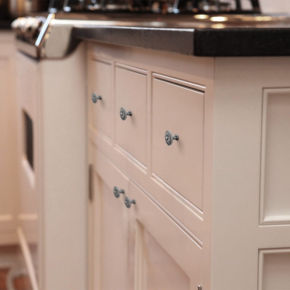 Goo-Ki Vintage Sunburst Cabinet Knobs Ornate Floral Design with Distressed Finish Kitchen Drawer Knobs