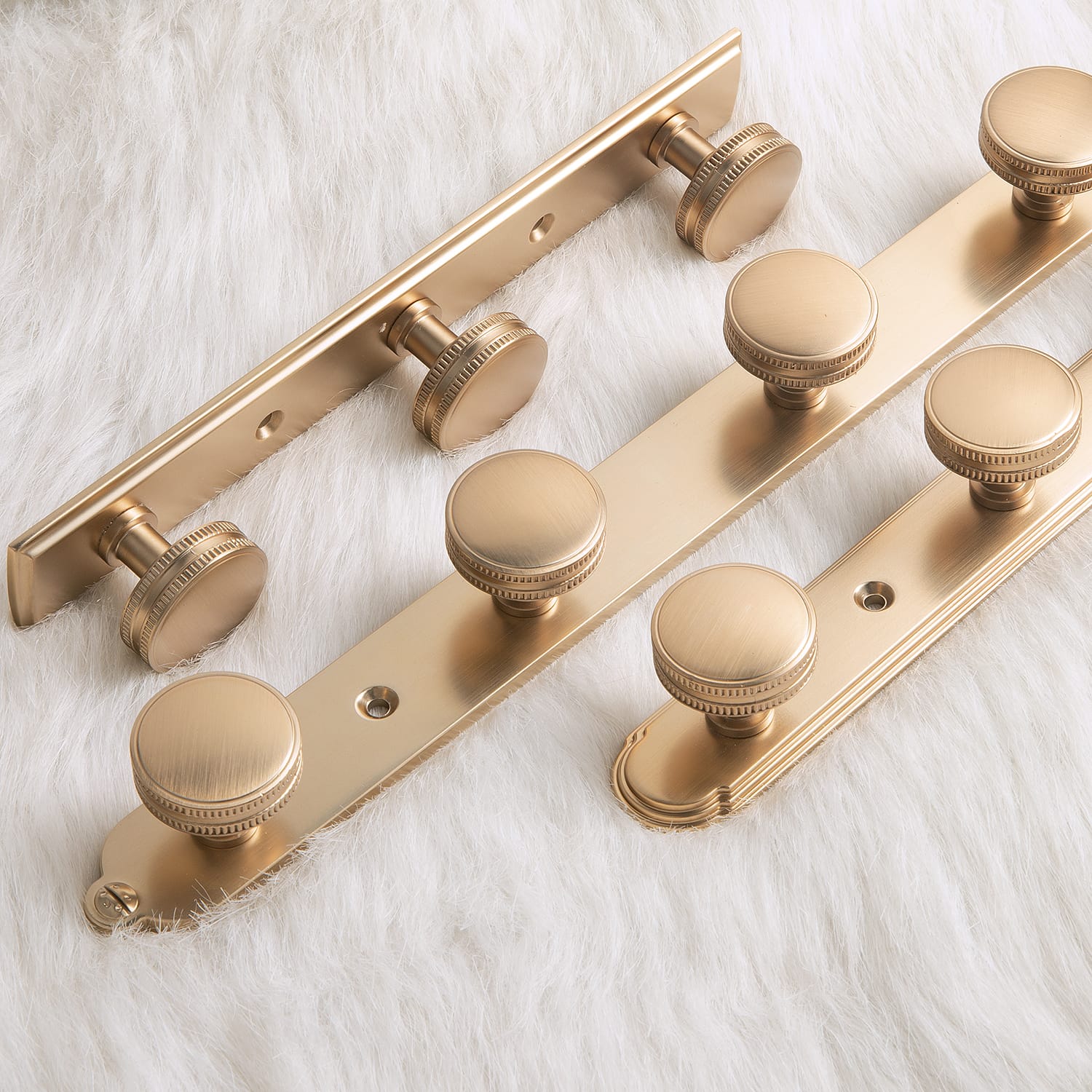 Goo-Ki Vintage Zinc Alloy Coat Hook Rail with Knurled Round Knobs, Wall-Mounted Hanger Rack for Entryway, Bathroom & Closet
